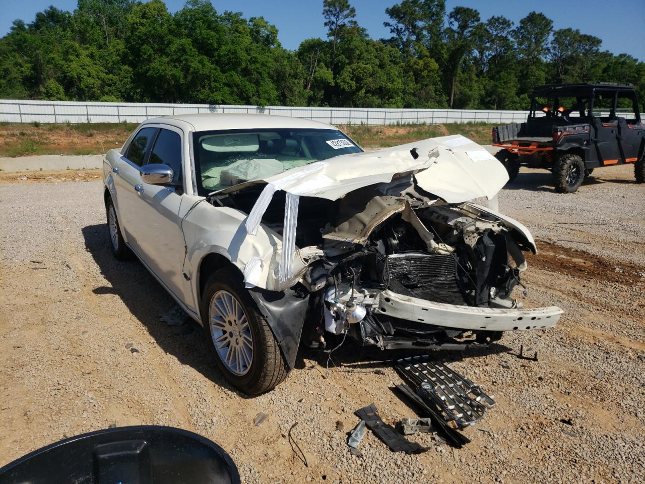 CHRYSLER 300 2010 with VIN 2C3CA4CD6AH224472 - Photo from auction
