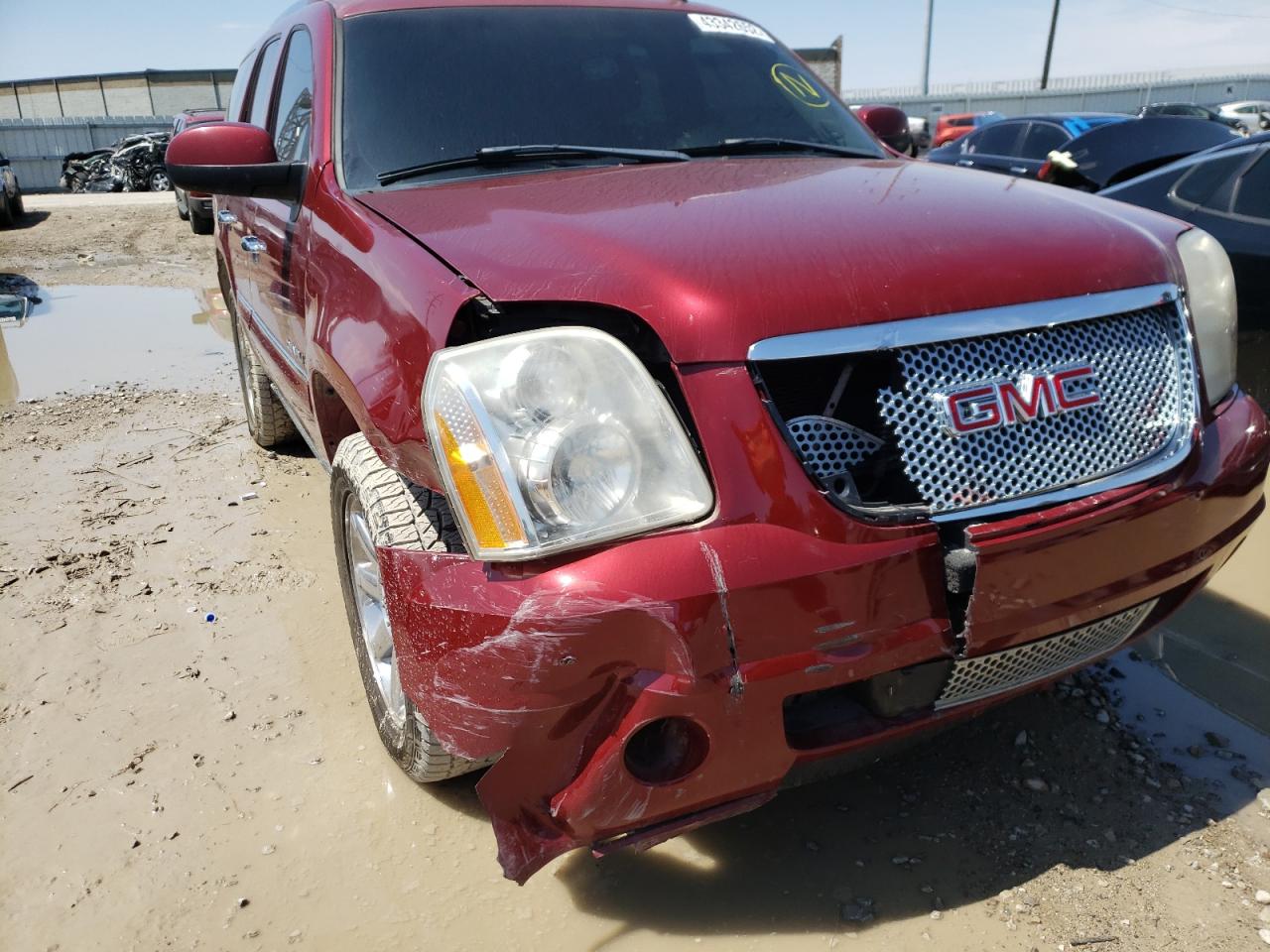 Photo 9 from auction – 2008 GMC YUKON DENA with VIN 1GKFK63838J149716