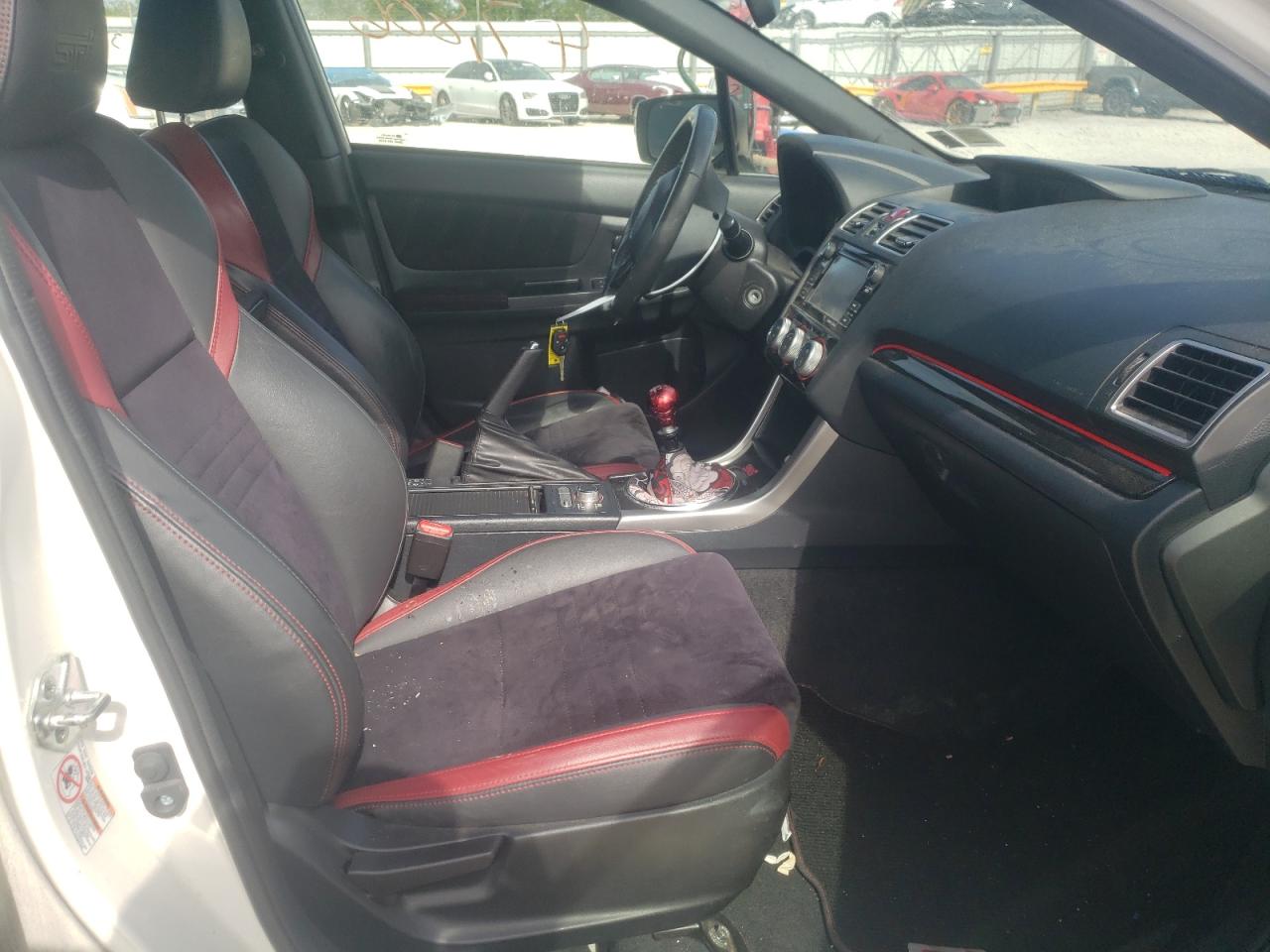 Photo 5 from auction – 2016 SUBARU WRX STI with VIN JF1VA2M69G9806265