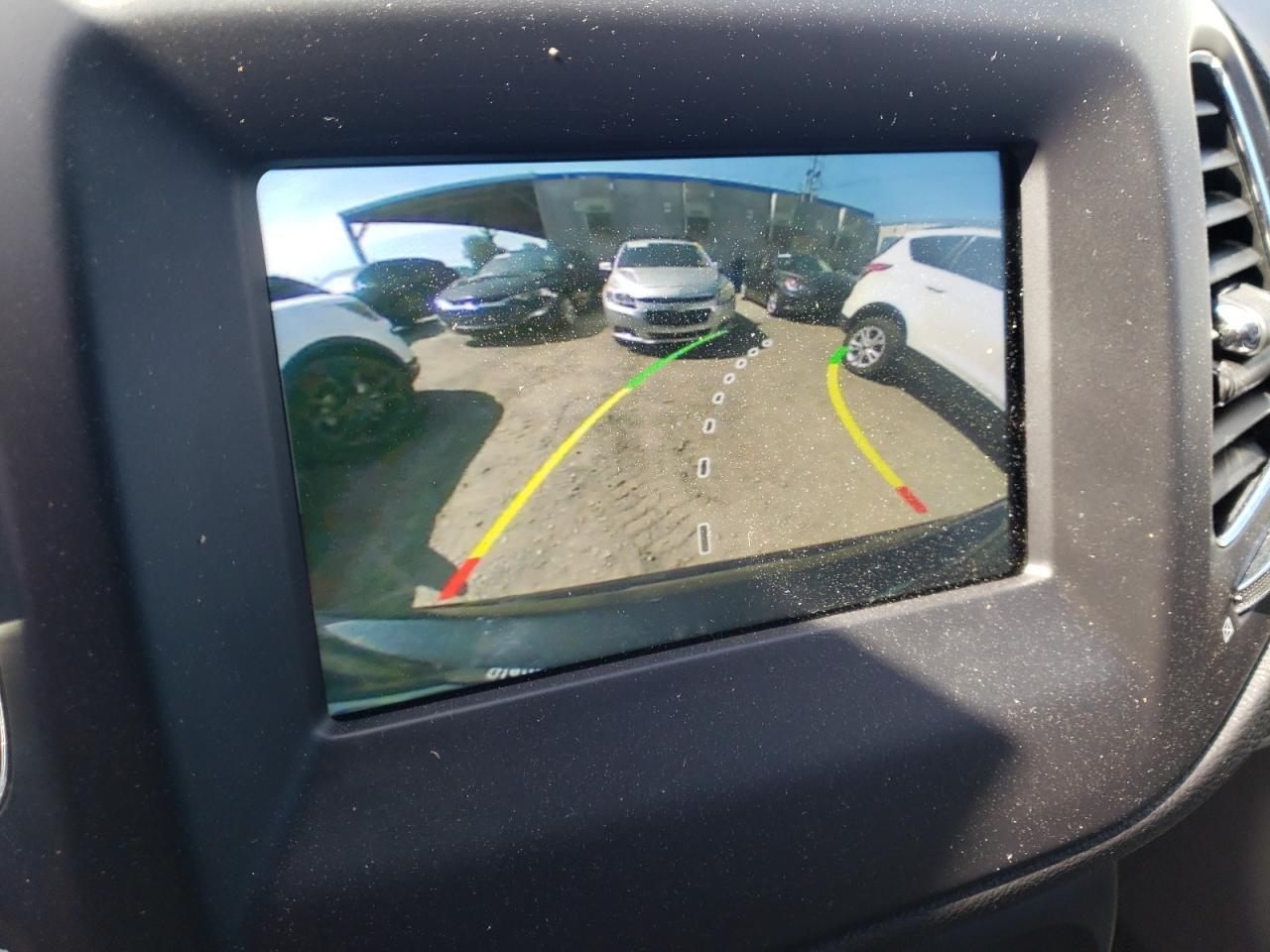 Photo 9 from auction – 2018 JEEP COMPASS LA with VIN 3C4NJCBB1JT500319
