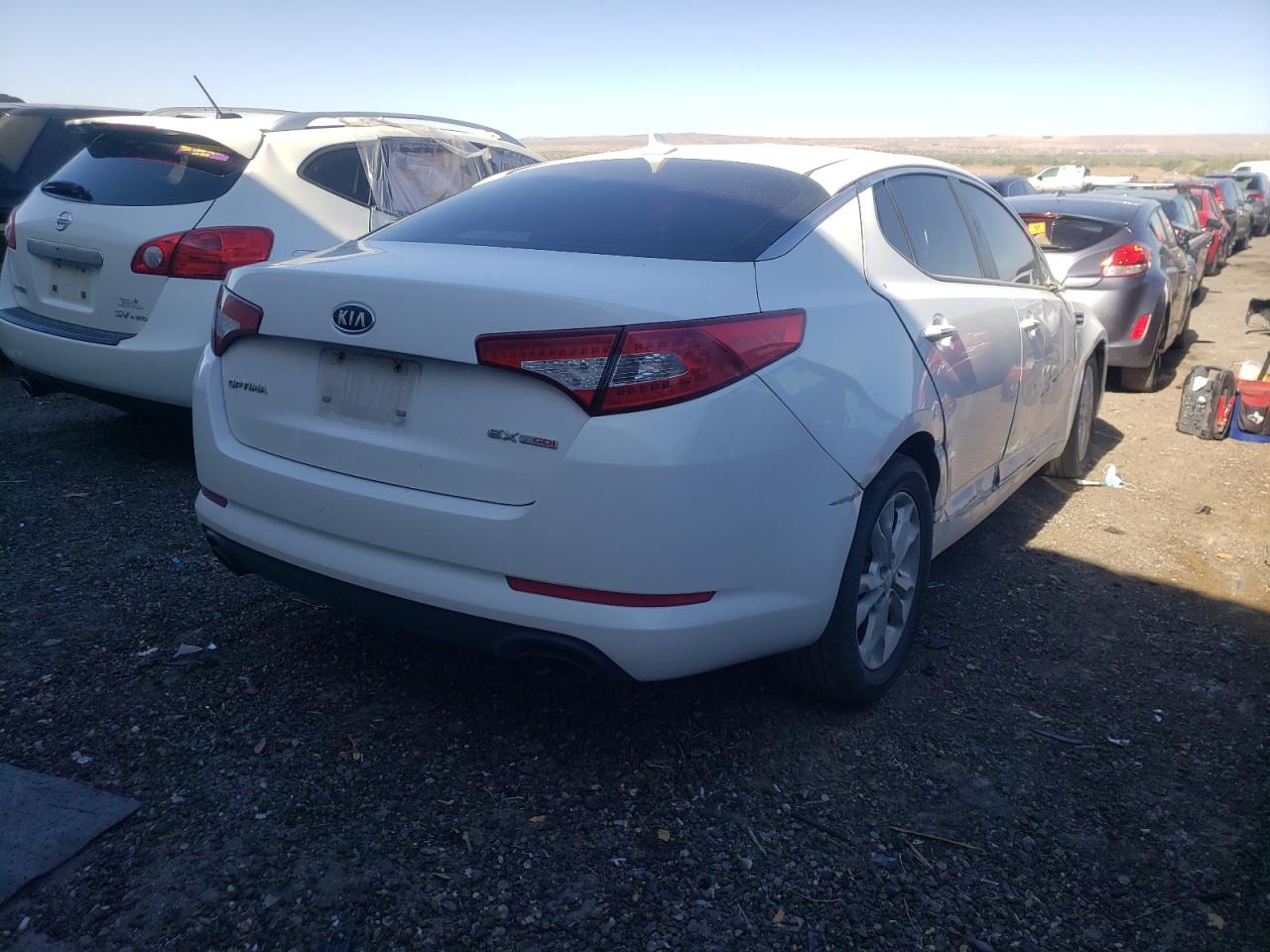 Photo 4 from auction – 2012 KIA OPTIMA EX with VIN 5XXGN4A63CG021938