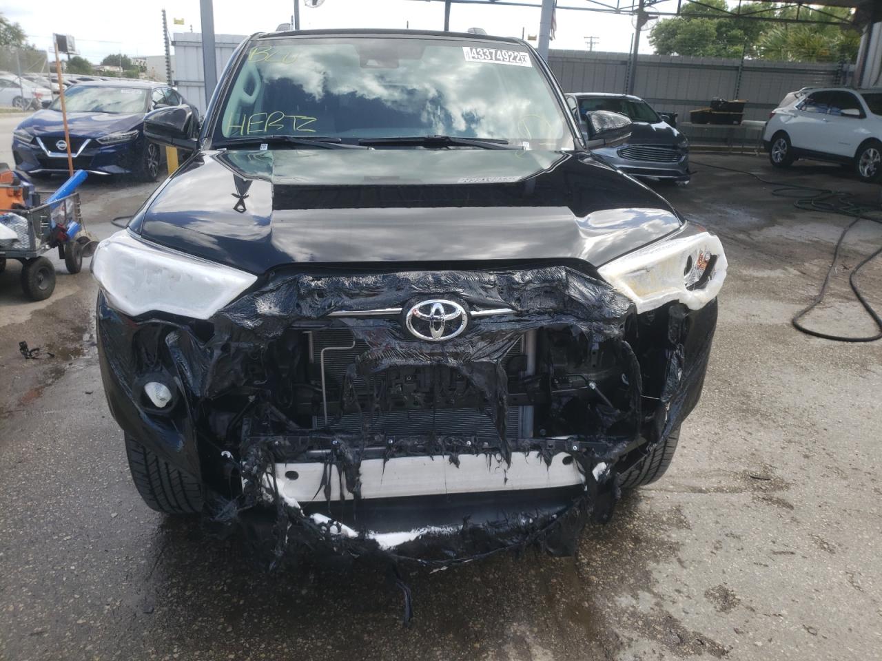 Photo 9 from auction – 2022 TOYOTA 4RUNNER SR with VIN JTEEU5JR2N5263343