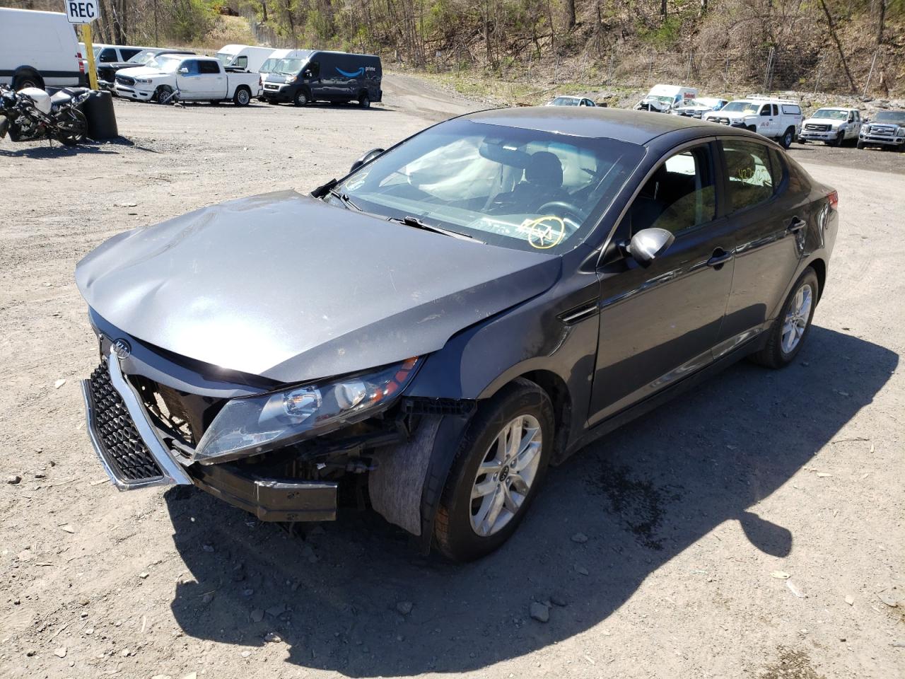 Photo 2 from auction – 2011 KIA OPTIMA LX with VIN KNAGM4A73B5168935