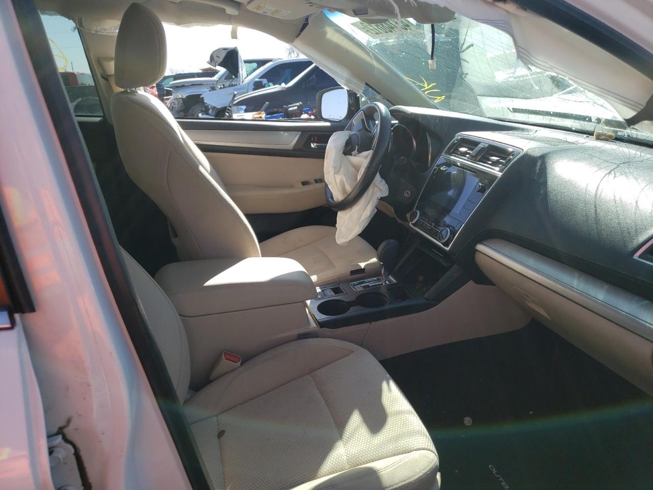 Фото 5 с аукциона – 2019 SUBARU OUTBACK 2. с VIN 4S4BSAHC8K3271098