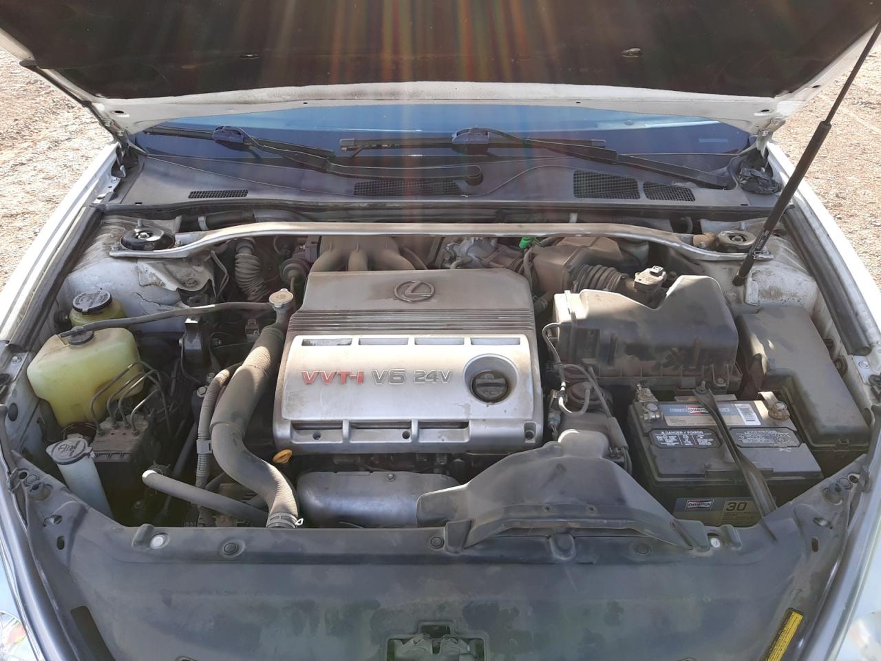 Photo 7 from auction – 2002 LEXUS ES 300 with VIN JTHBF30G520013379