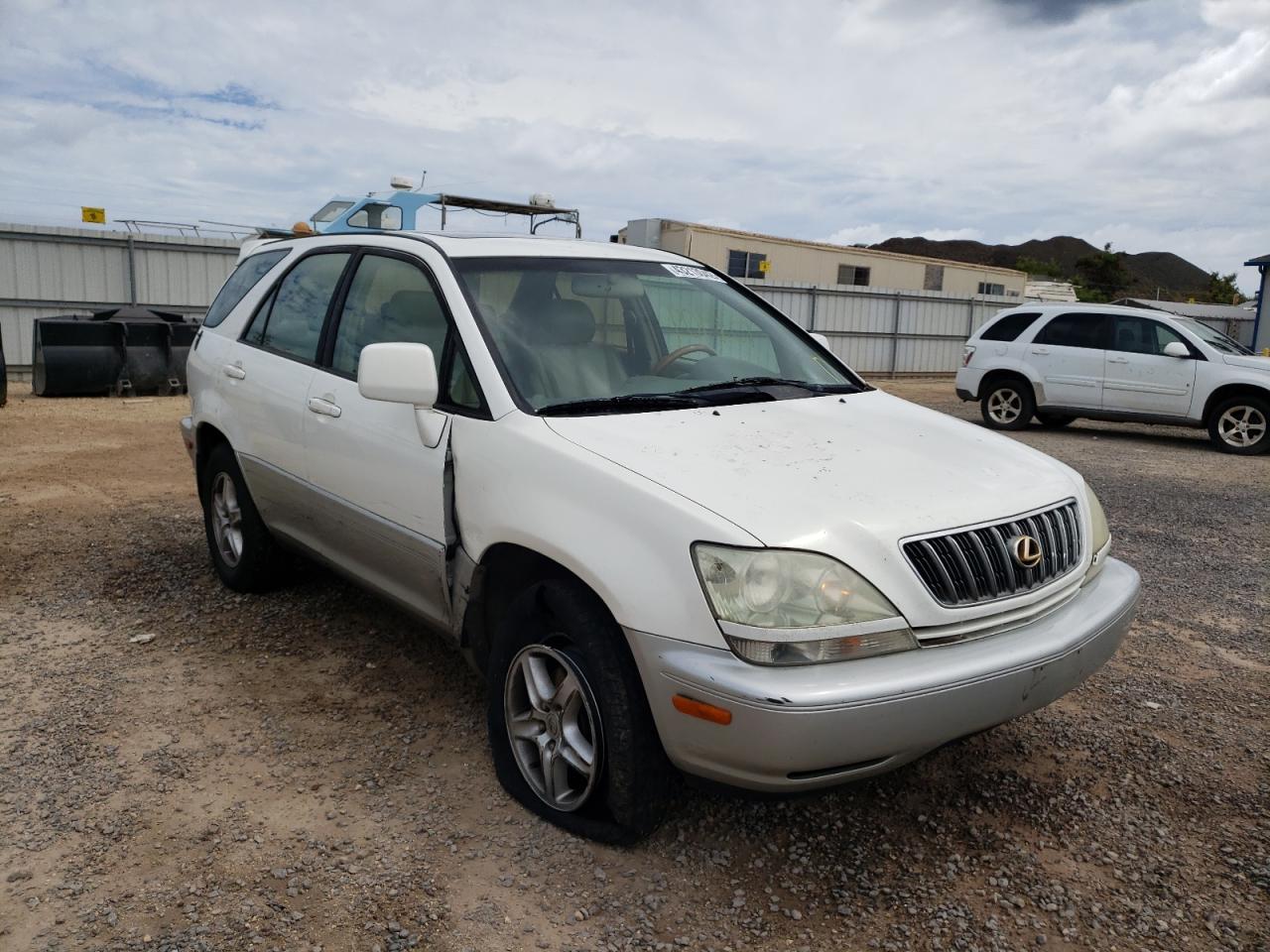 LEXUS RX 300 2001 con VIN JTJGF10U110106574 - Foto de la subasta