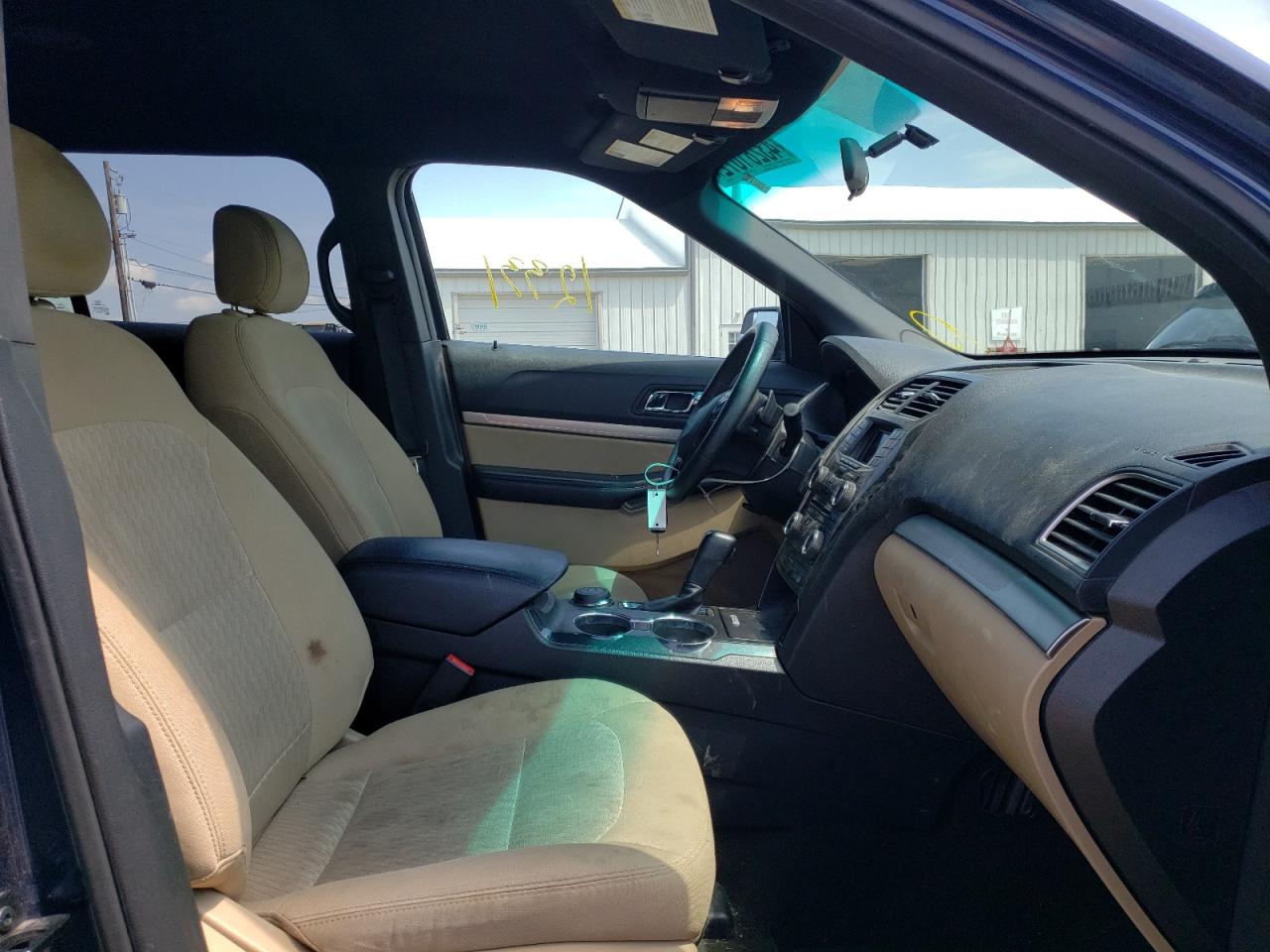 Photo 5 from auction – 2016 FORD EXPLORER with VIN 1FM5K8B83GGA33587