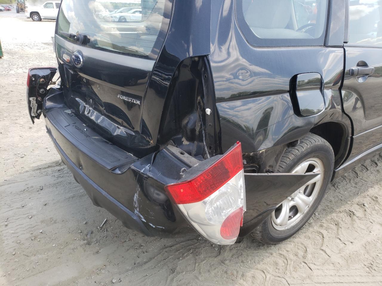 Photo 9 from auction – 2006 SUBARU FORESTER 2 with VIN JF1SG63696H705452