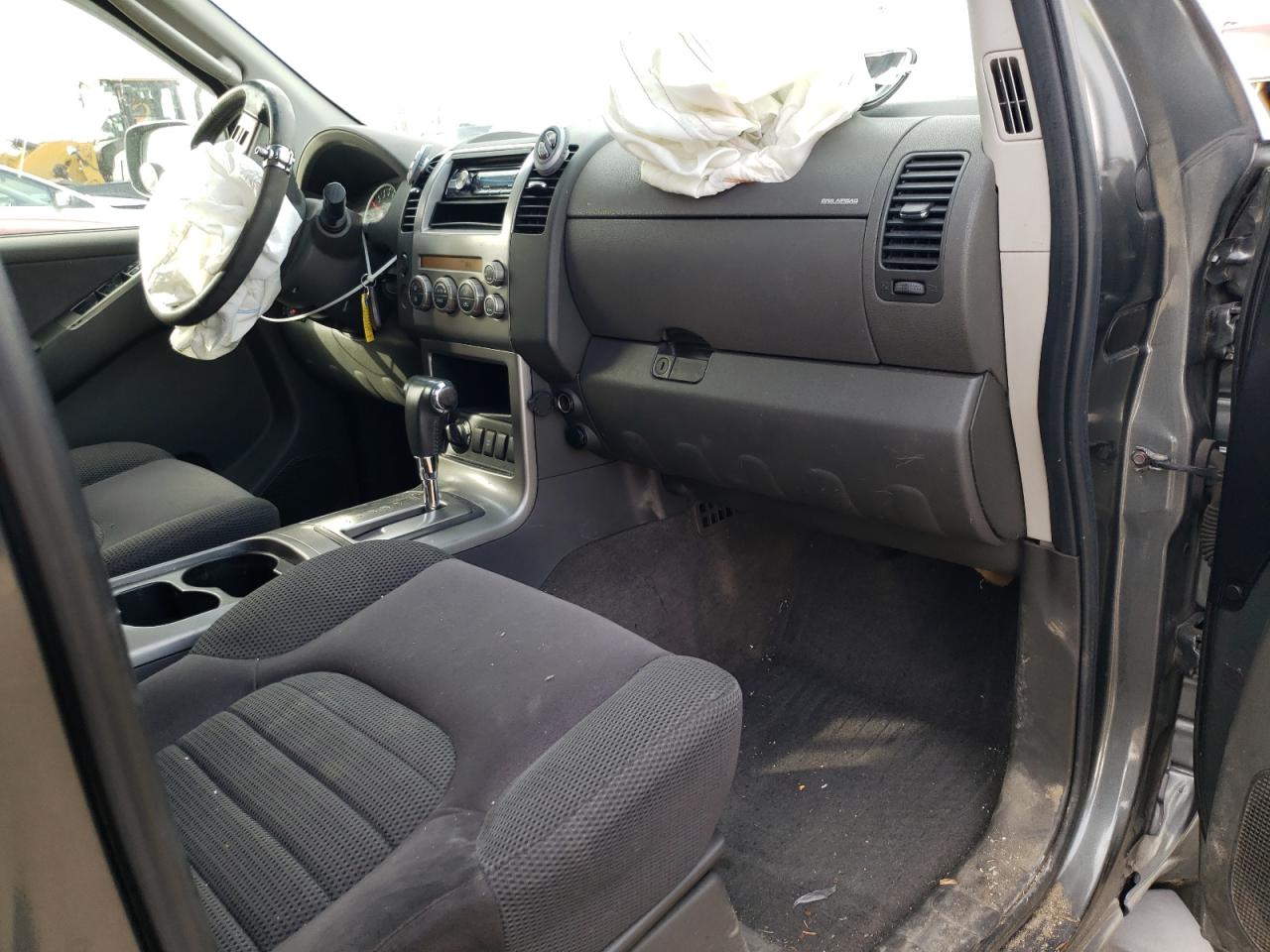 Photo 5 from auction – 2006 NISSAN PATHFINDER with VIN 5N1AR18W66C667036