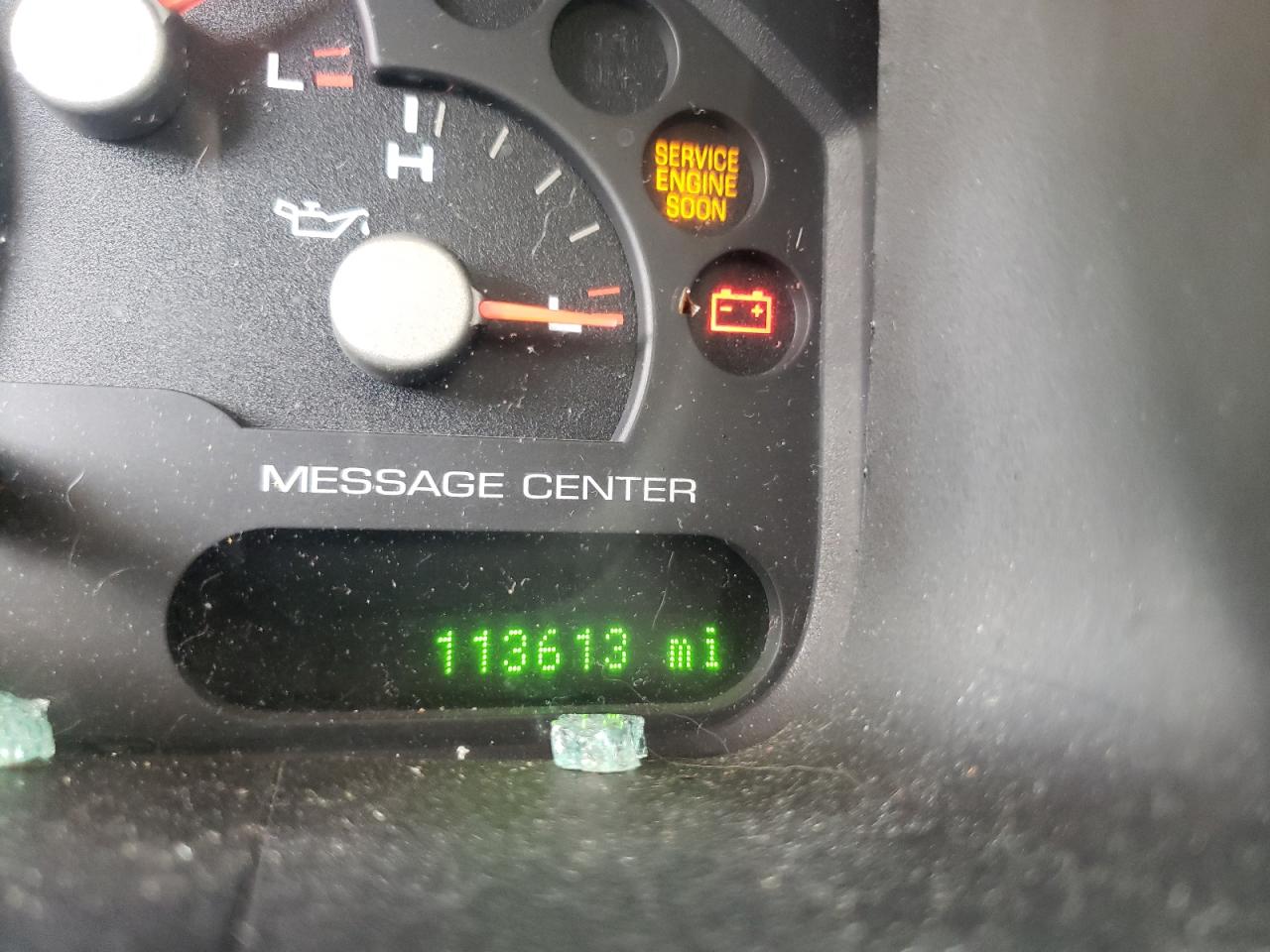 Photo 8 from auction – 2005 FORD EXPLORER L with VIN 1FMZU65W25ZA37013