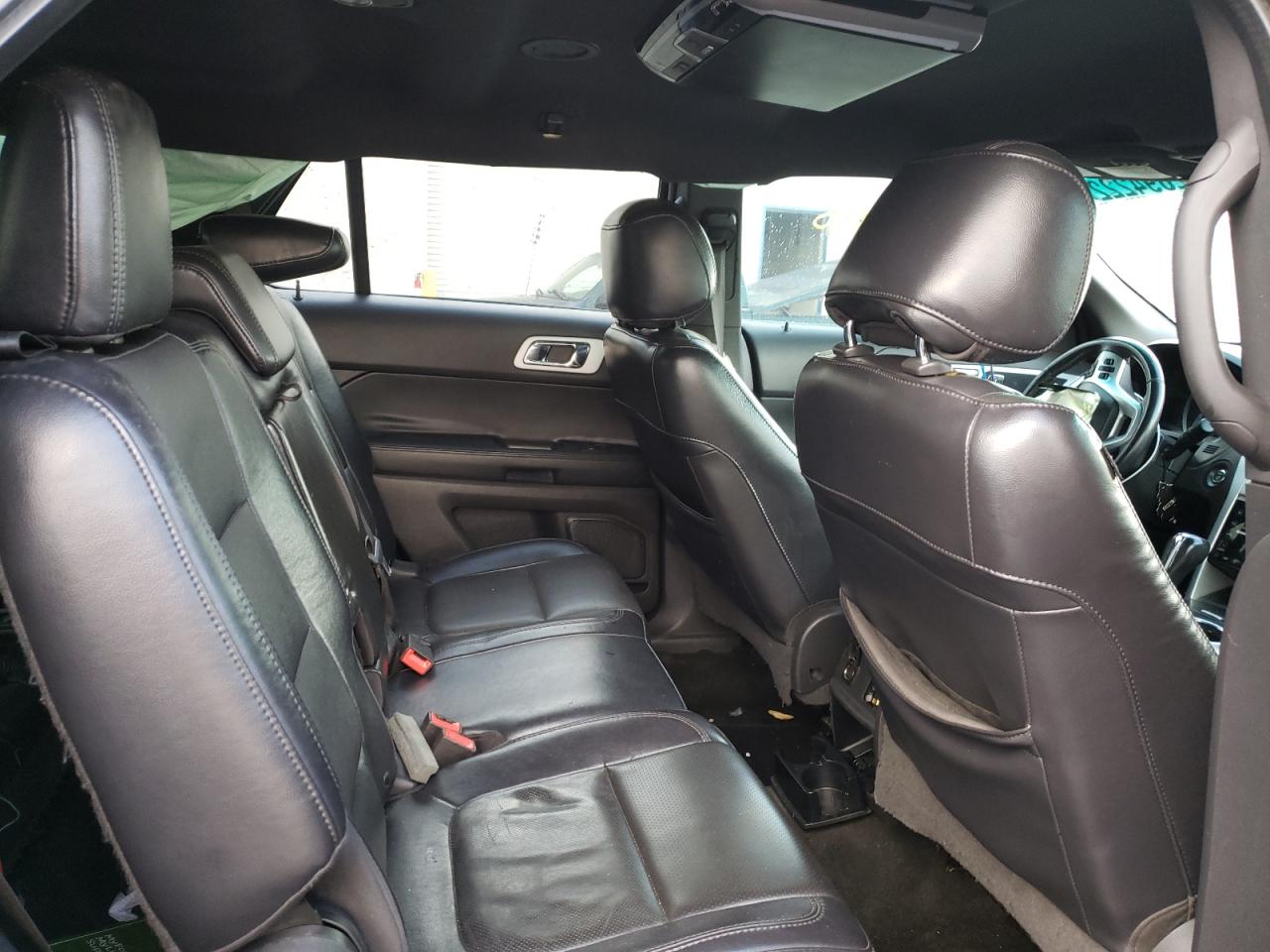 Photo 6 from auction – 2011 FORD EXPLORER L with VIN 1FMHK8F80BGA93617