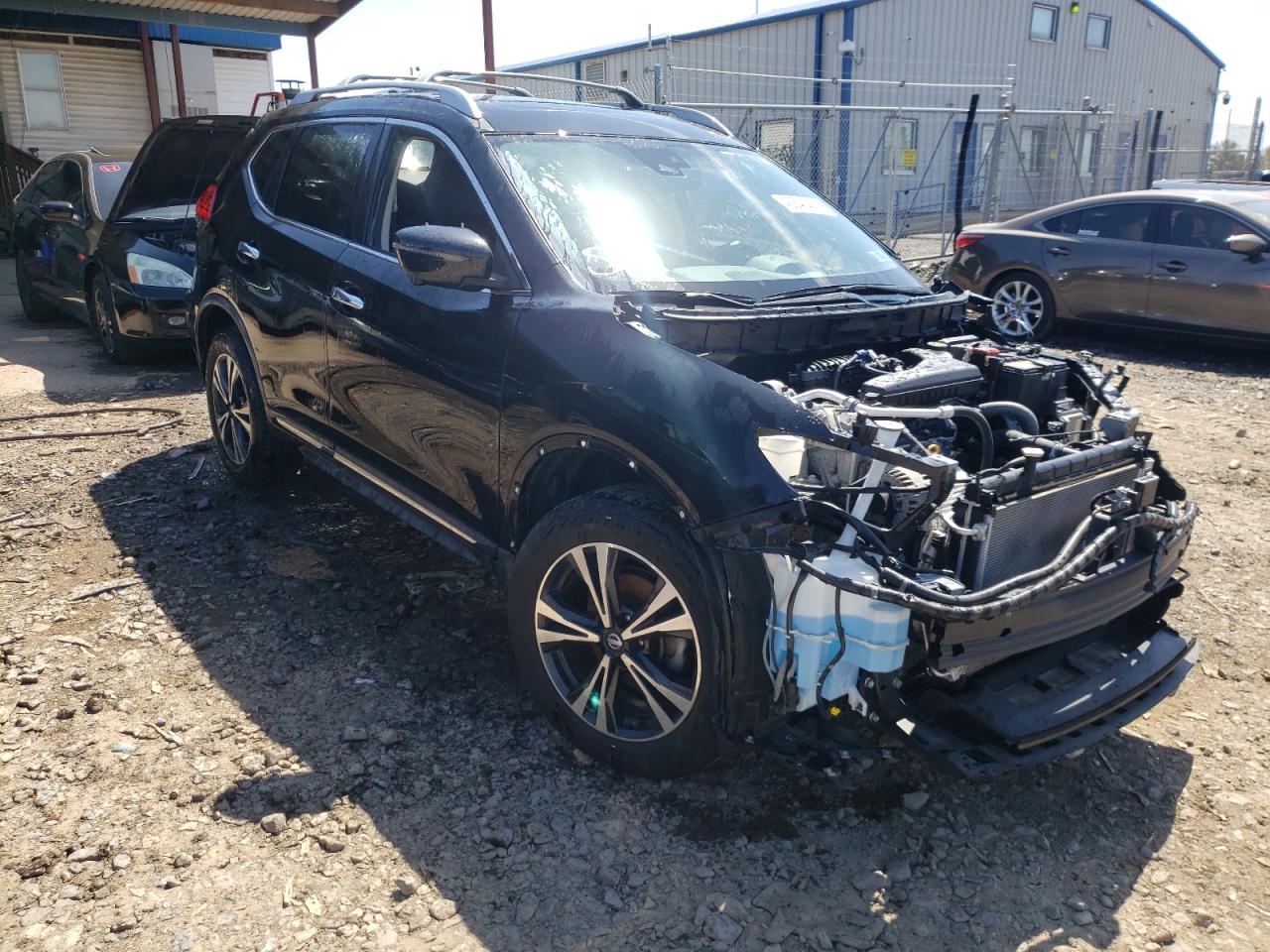 NISSAN ROGUE S 2017 with VIN JN8AT2MV4HW022951 - Photo from auction
