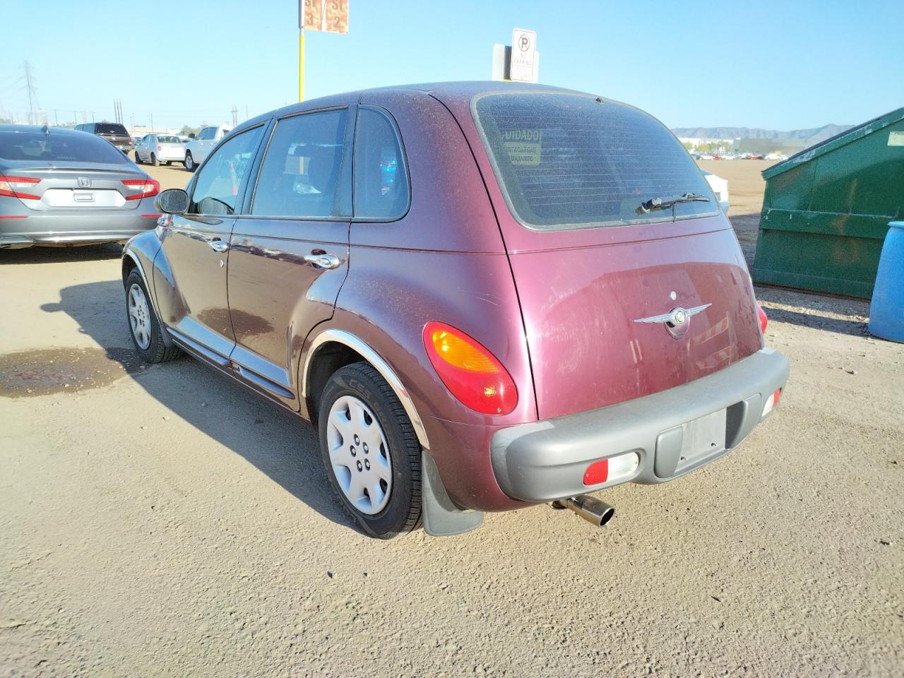 Photo 3 from auction – 2002 CHRYSLER PT CRUISER with VIN 3C4FY48B32T286481