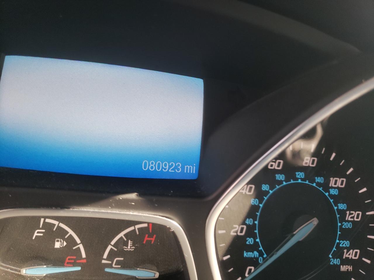 Photo 8 from auction – 2016 FORD ESCAPE SE with VIN 1FMCU0G76GUB59026