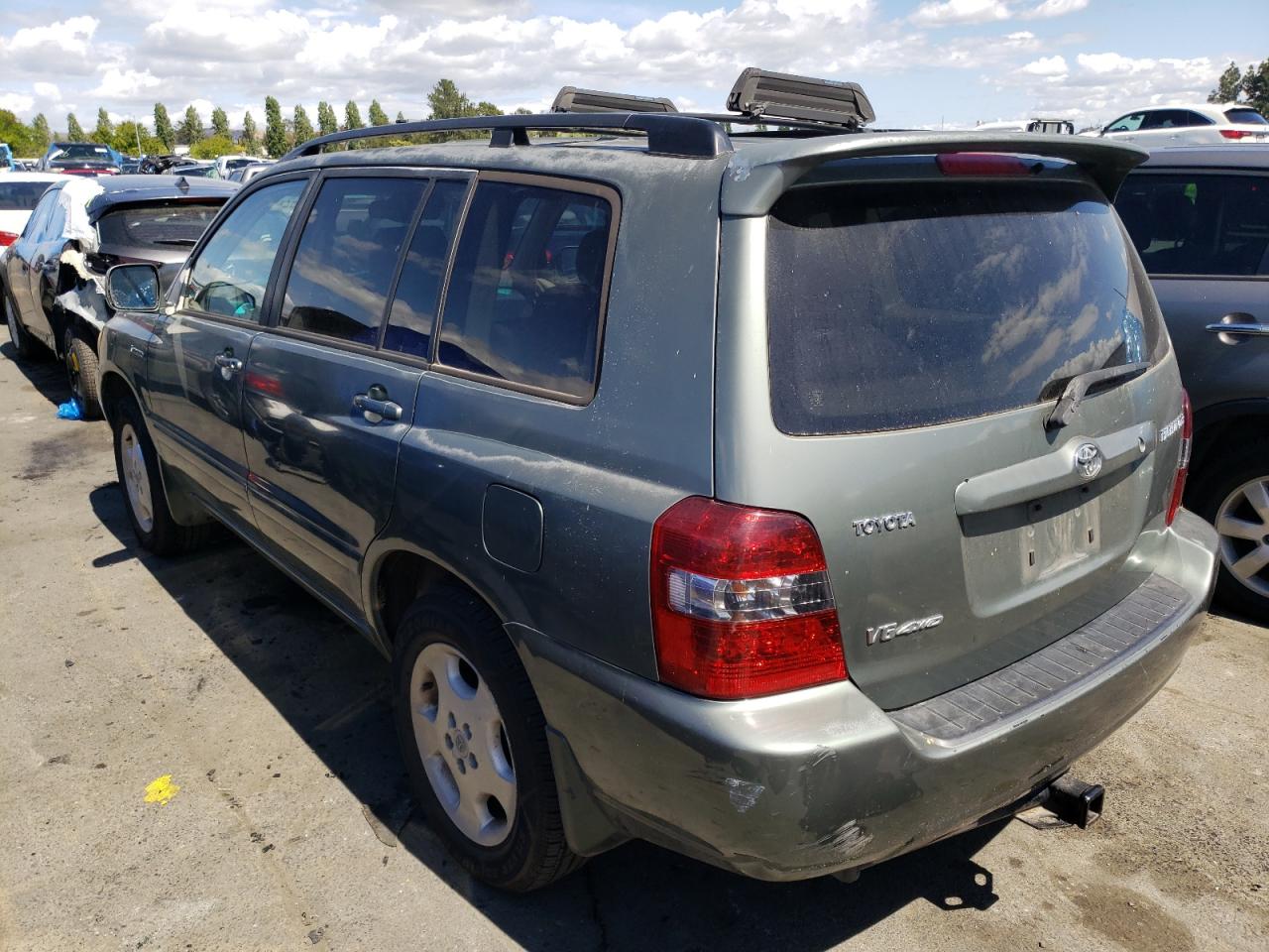 Photo 3 from auction – 2005 TOYOTA HIGHLANDER with VIN JTEEP21A750103052