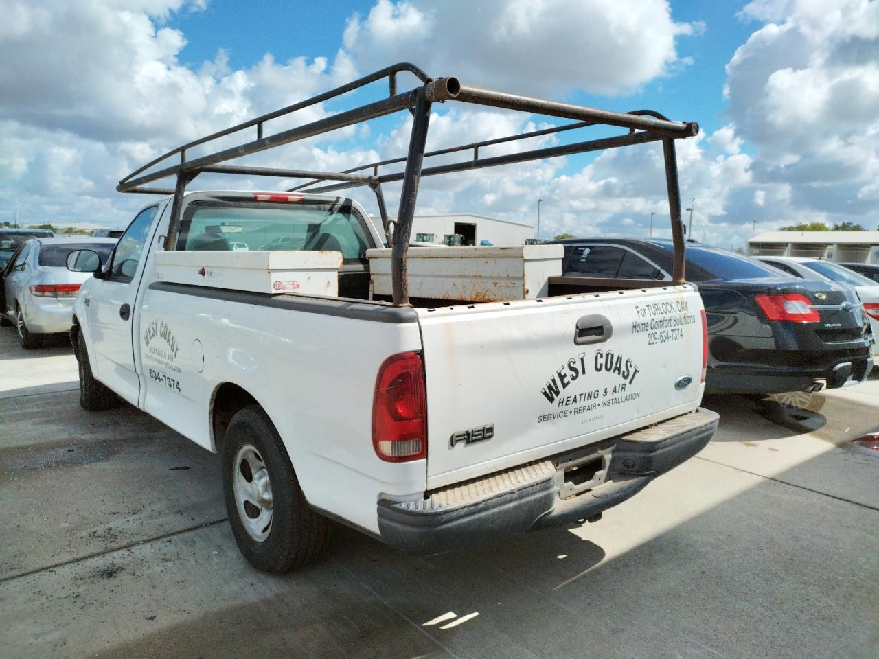 Photo 3 from auction – 2002 FORD F150 with VIN 1FTRF17262NB30437
