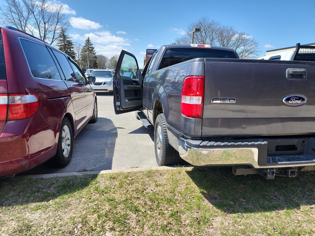 Foto 3 de la subasta – 2008 FORD F150 con VIN 1FTRX12WX8FA33591