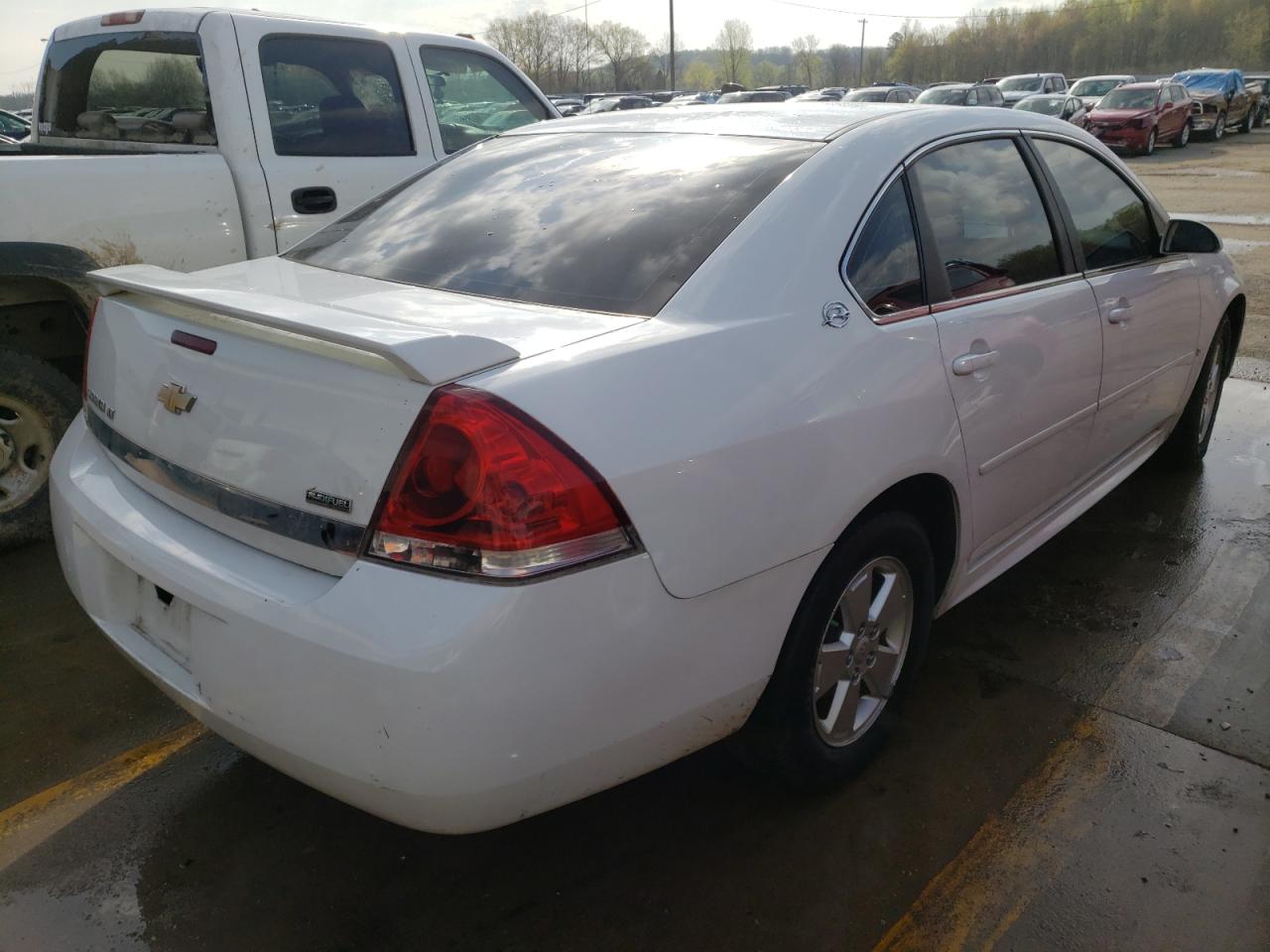 Photo 4 from auction – 2011 CHEVROLET IMPALA LT with VIN 2G1WG5EK5B1112421
