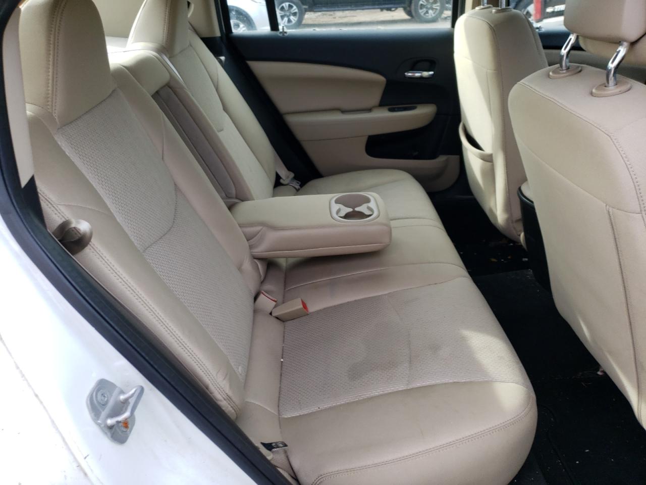 Photo 6 from auction – 2011 CHRYSLER 200 TOURIN with VIN 1C3BC1FB9BN554968