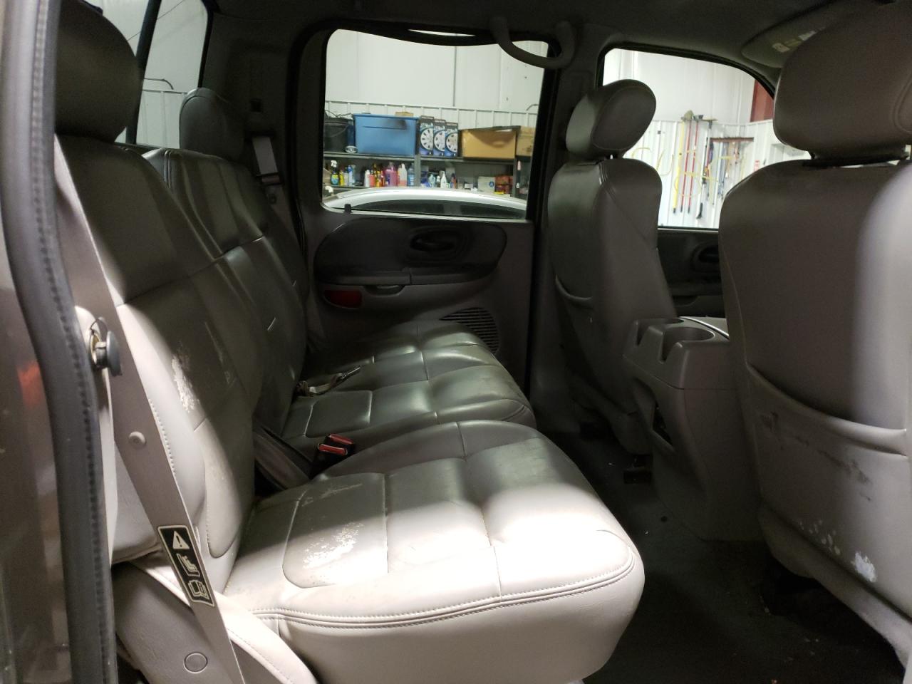 Photo 6 from auction – 2002 FORD F150 SUPER with VIN 1FTRW08L32KC14864