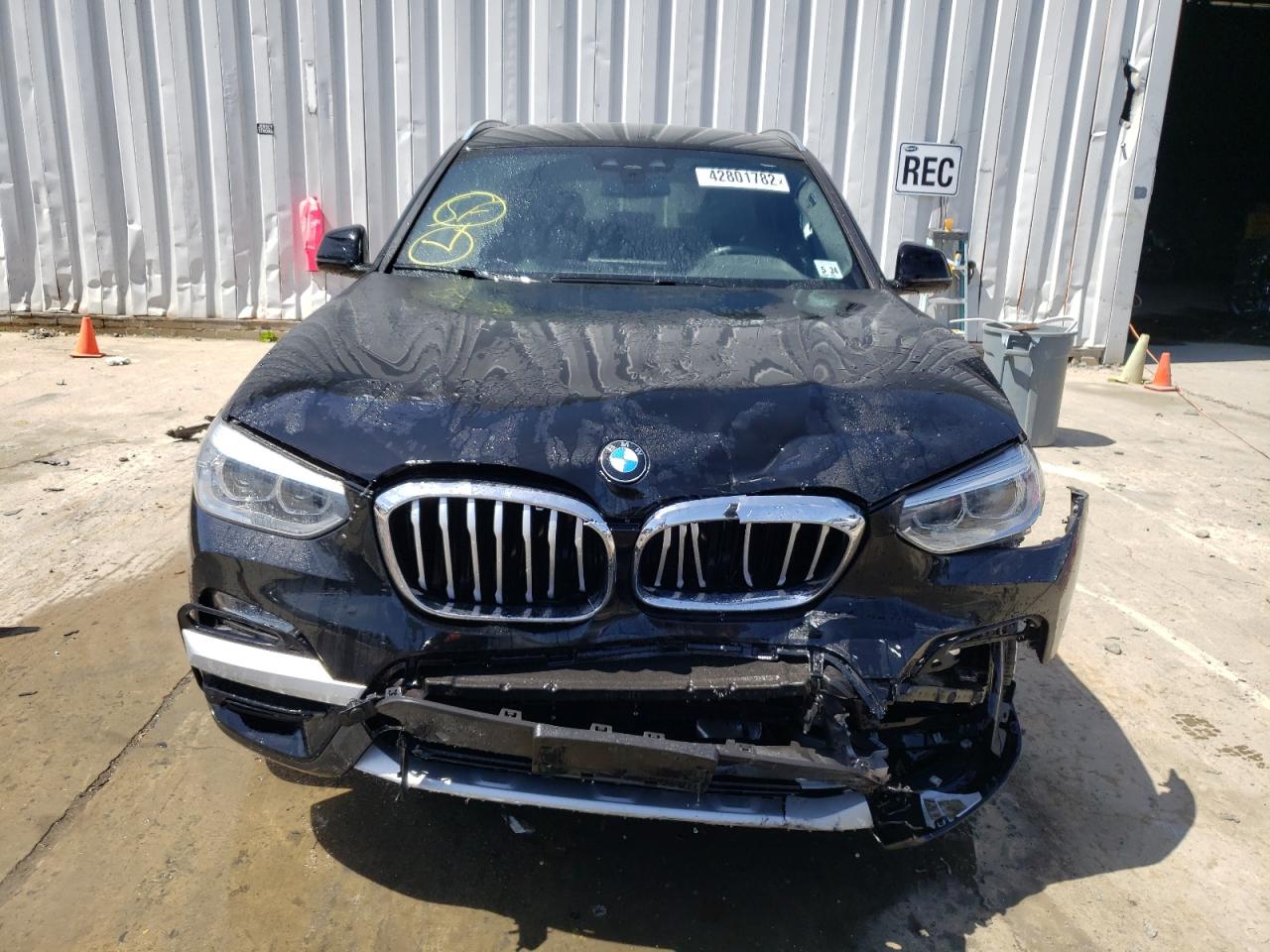 Photo 9 from auction – 2019 BMW X3 XDRIVE3 with VIN 5UXTR9C5XKLP85447