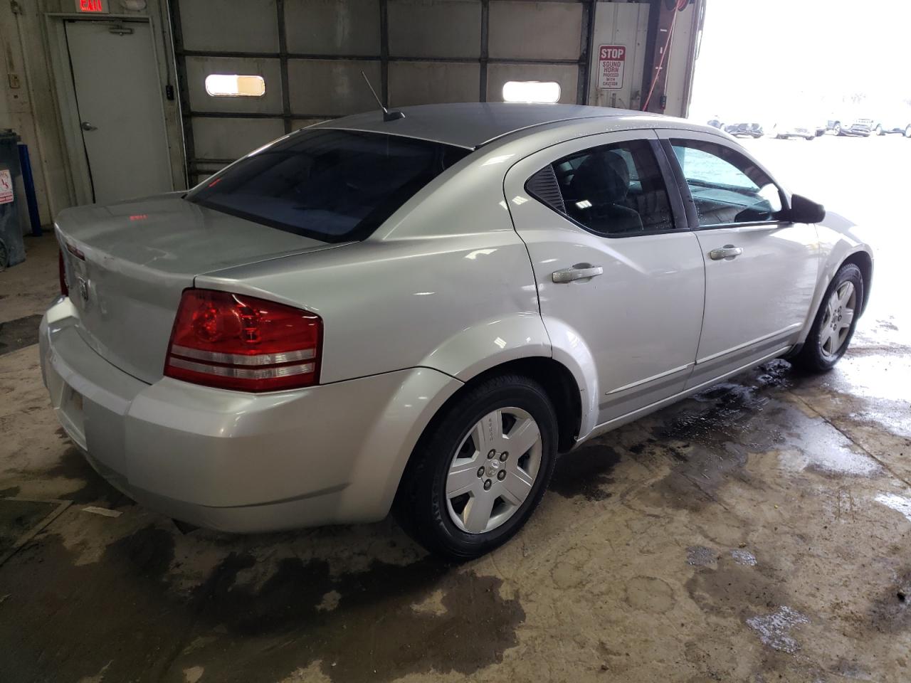 Photo 4 from auction – 2008 DODGE AVENGER SE with VIN 1B3LC46K68N585185