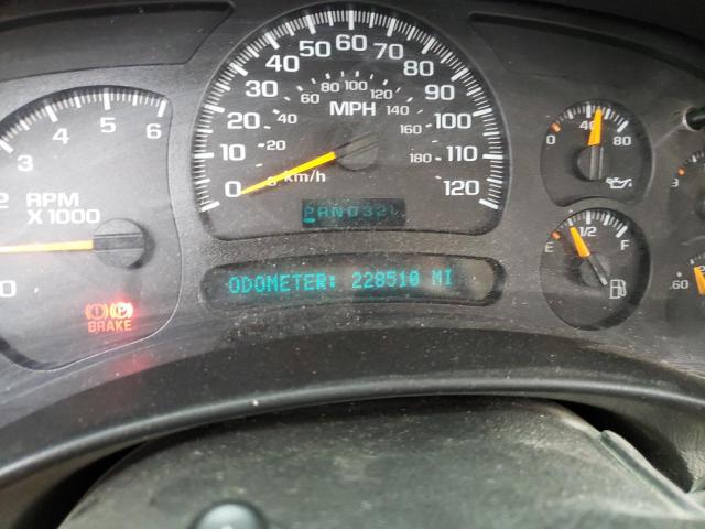 Photo 8 from auction – 2005 GMC YUKON with VIN 1GKEC13TX5R209164