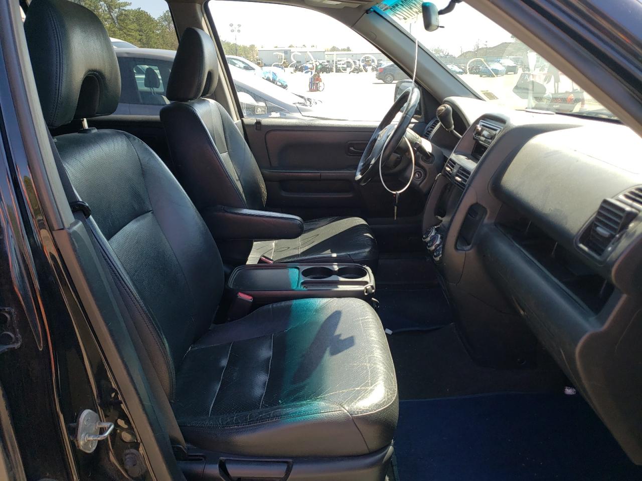 Photo 5 from auction – 2005 HONDA CR-V SE with VIN SHSRD78985U326007