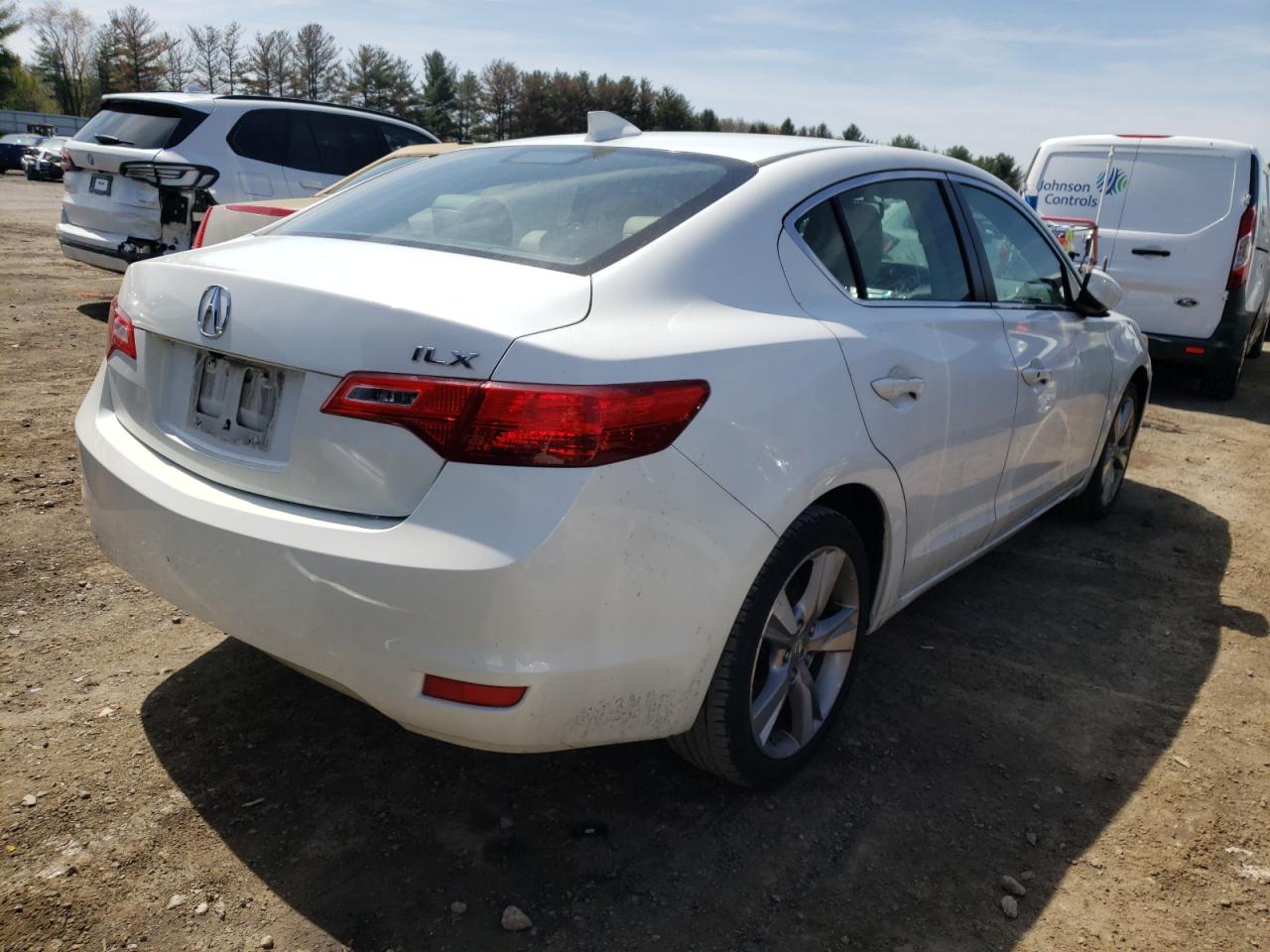Photo 17 from auction – 2013 ACURA ILX 20 PRE with VIN 19VDE1F59DE021608