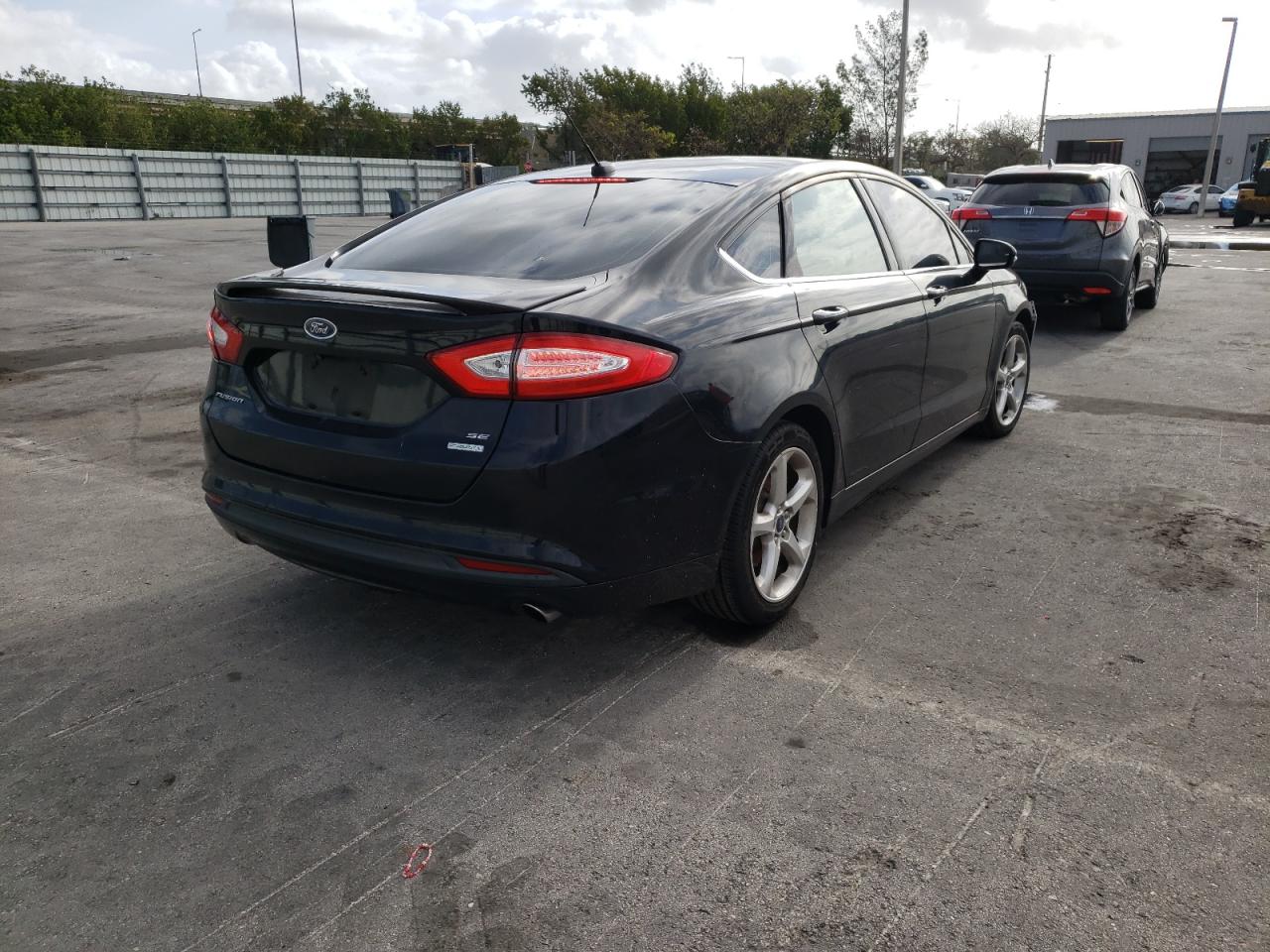 Zdjęcie 4 z aukcji – 2016 FORD FUSION SE z VIN 3FA6P0HD4GR119683