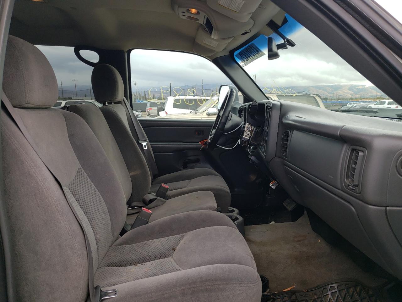 Photo 5 from auction – 2007 CHEVROLET SILVERADO with VIN 1GCHC23DX7F137118