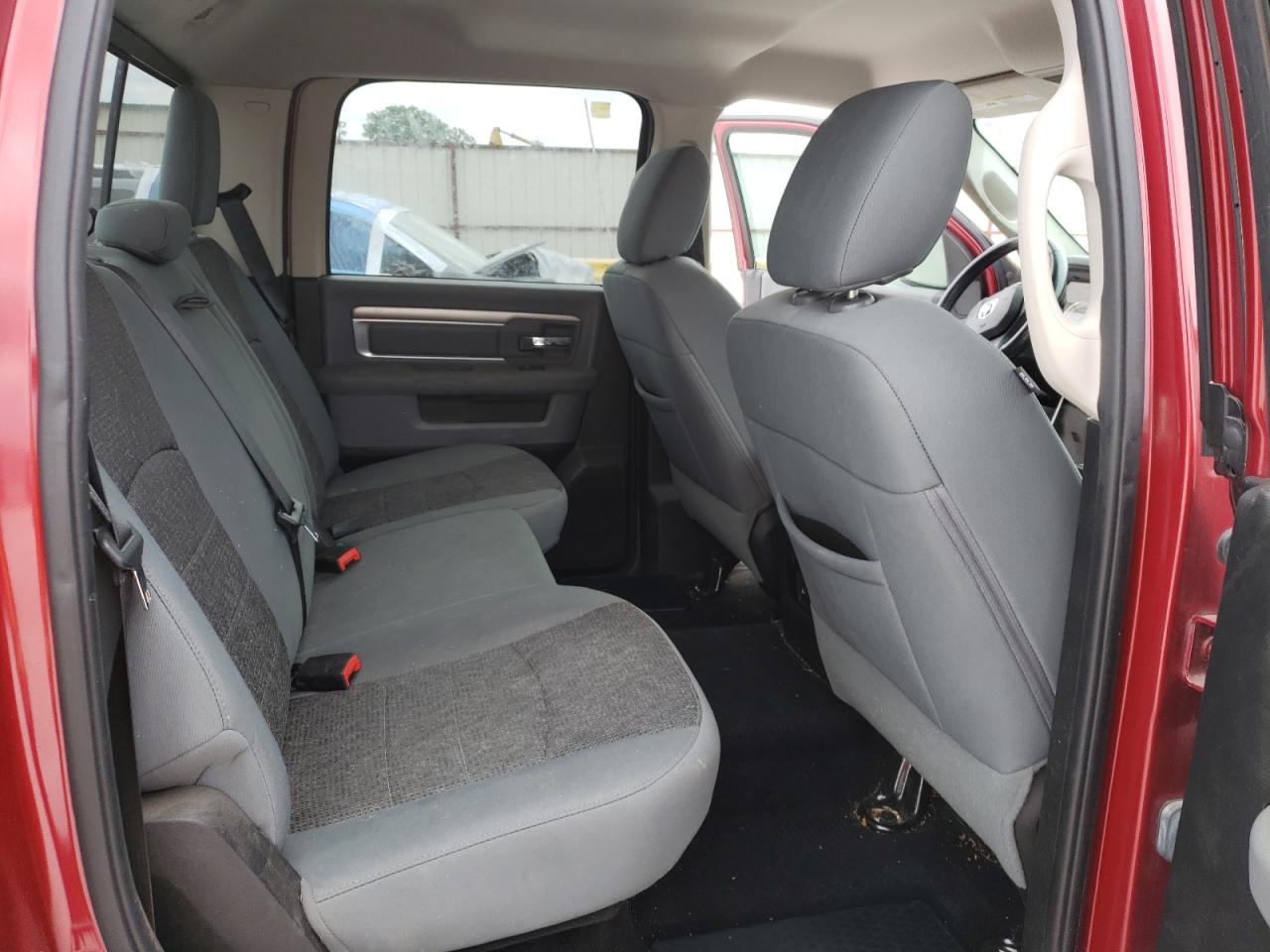Photo 6 from auction – 2014 RAM 1500 SLT with VIN 1C6RR6LT3ES435605