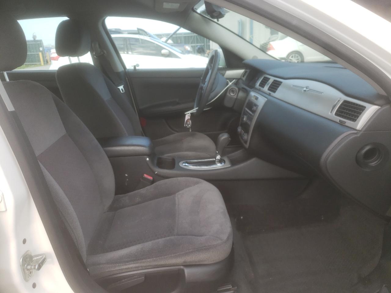 Photo 5 from auction – 2008 CHEVROLET IMPALA LT with VIN 2G1WT58K989268012