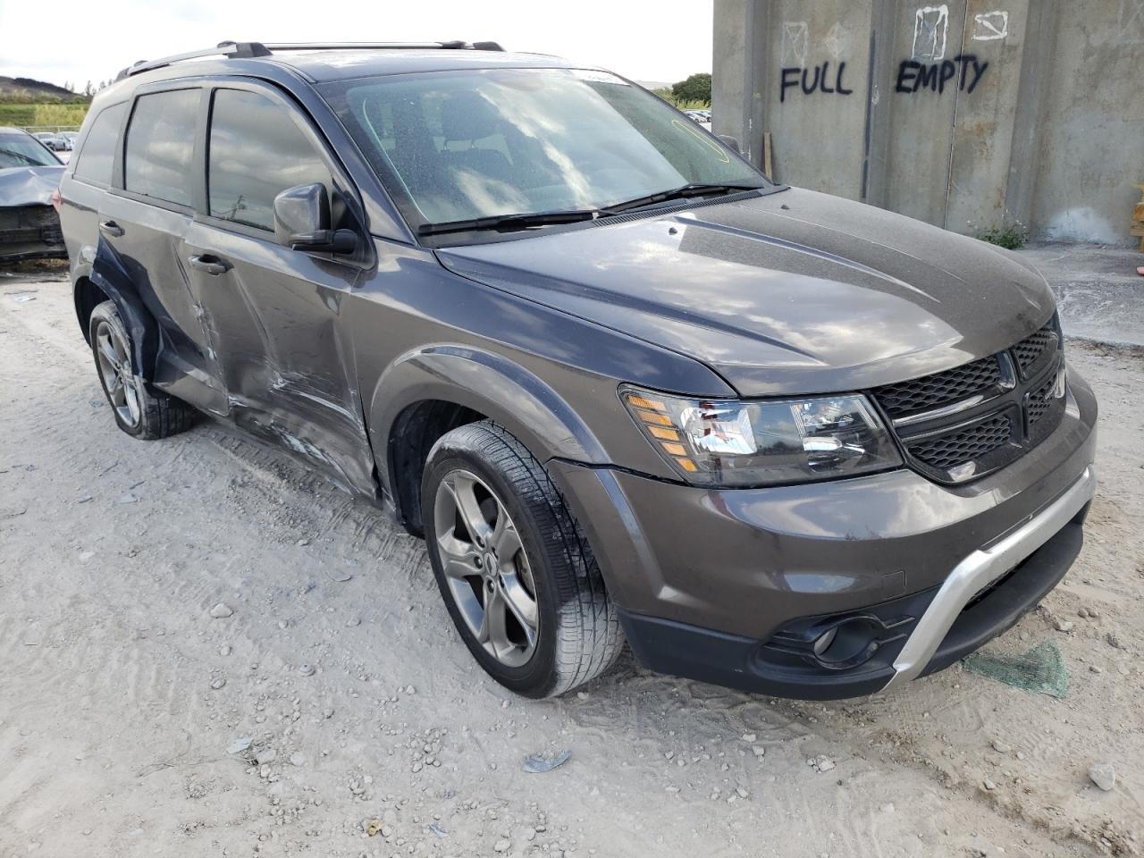 DODGE JOURNEY CR 2018 with VIN 3C4PDCGGXJT216045 - Photo from auction
