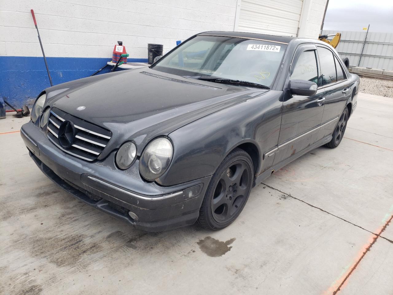 Photo 2 from auction – 2001 MERCEDES-BENZ E 430 with VIN WDBJF70J41B375480