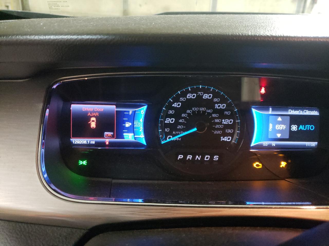 Photo 8 from auction – 2013 FORD TAURUS SEL with VIN 1FAHP2E89DG155688