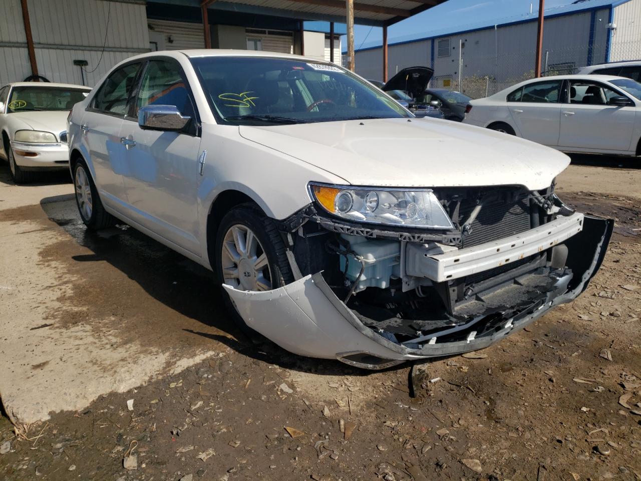 LINCOLN MKZ 2012 with VIN 3LNHL2GC8CR814676 - Photo from auction