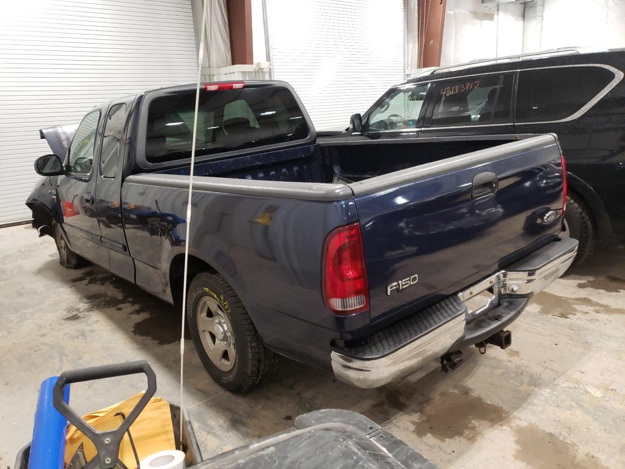 Photo 3 from auction – 2002 FORD F150 with VIN 1FTRX17W42NA61960
