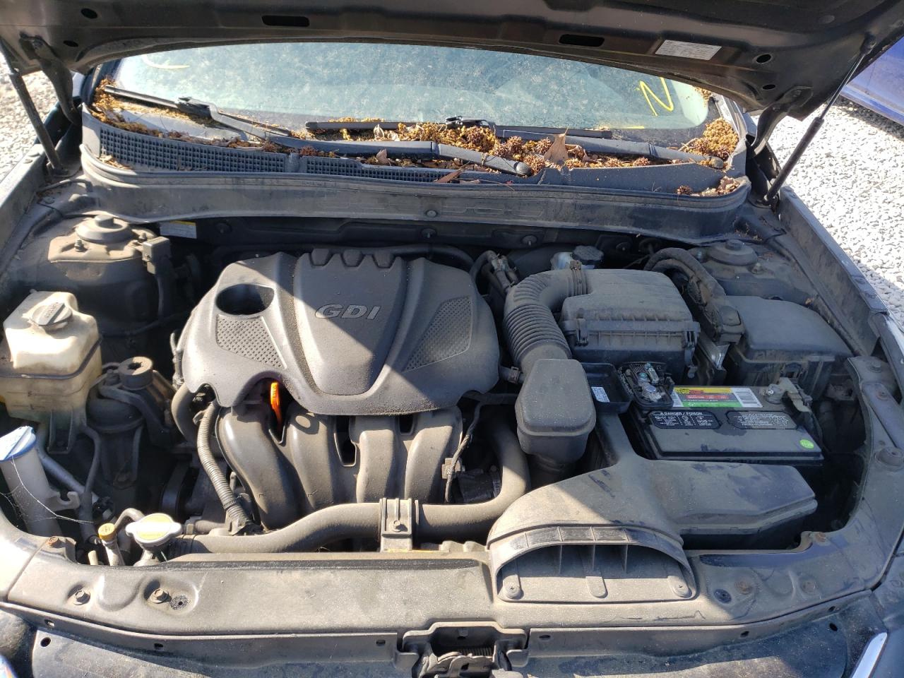 Photo 9 from auction – 2011 HYUNDAI SONATA with VIN 5NPEB4AC5BH006981