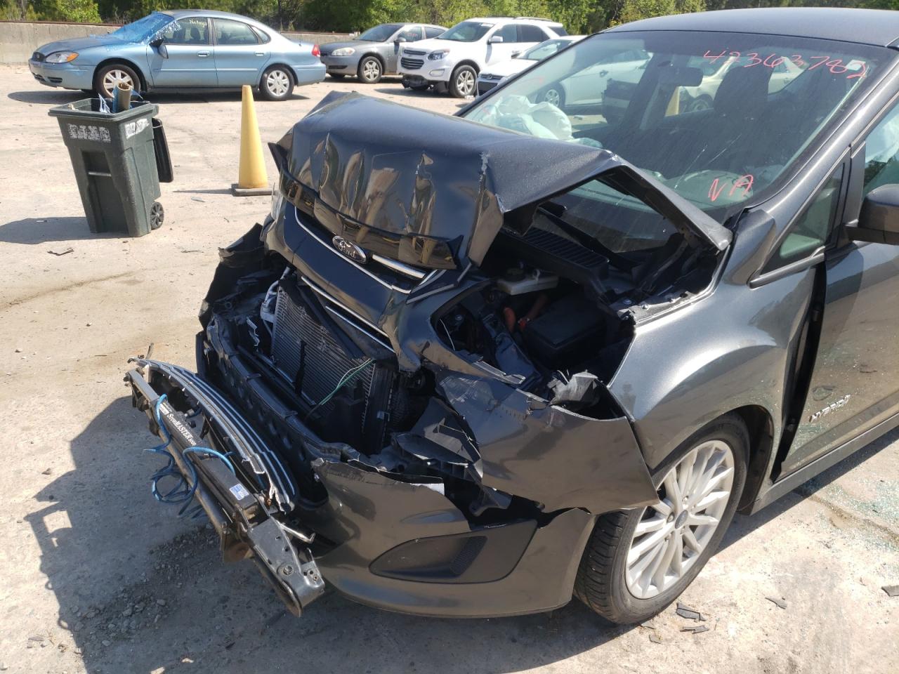 Photo 9 from auction – 2016 FORD CMAX with VIN 1FADP5AU5GL120788
