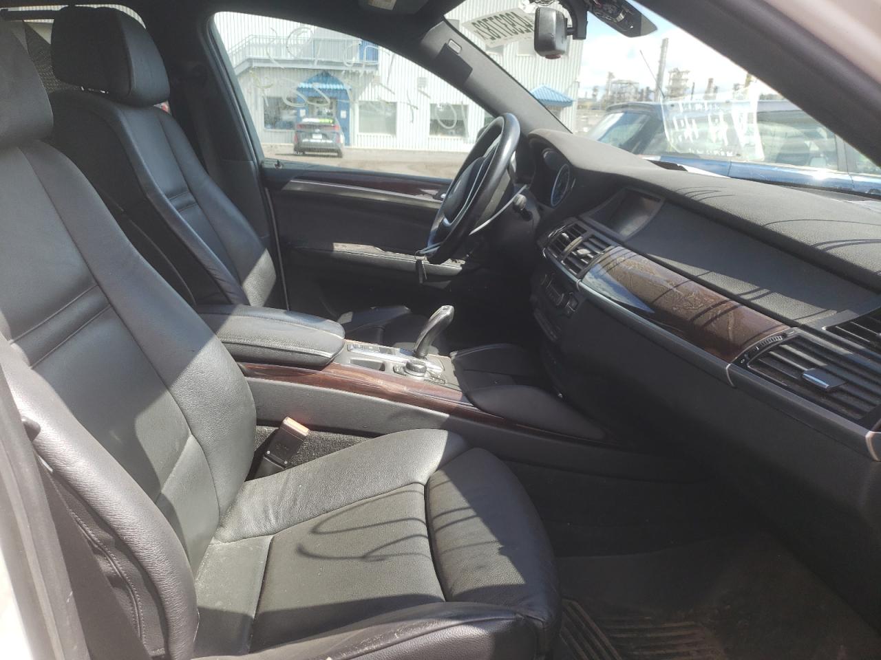 Photo 5 from auction – 2011 BMW X6 XDRIVE3 with VIN 5UXFG2C53BLX05853