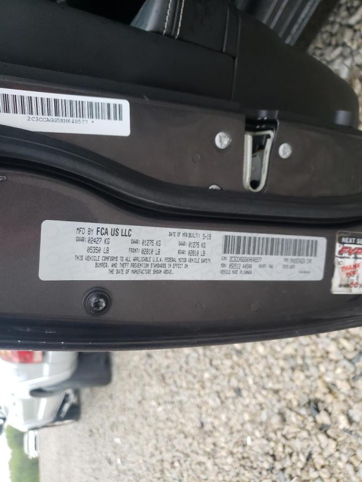 Photo 10 from auction – 2019 CHRYSLER 300 S with VIN 2C3CCAGG5KH648577