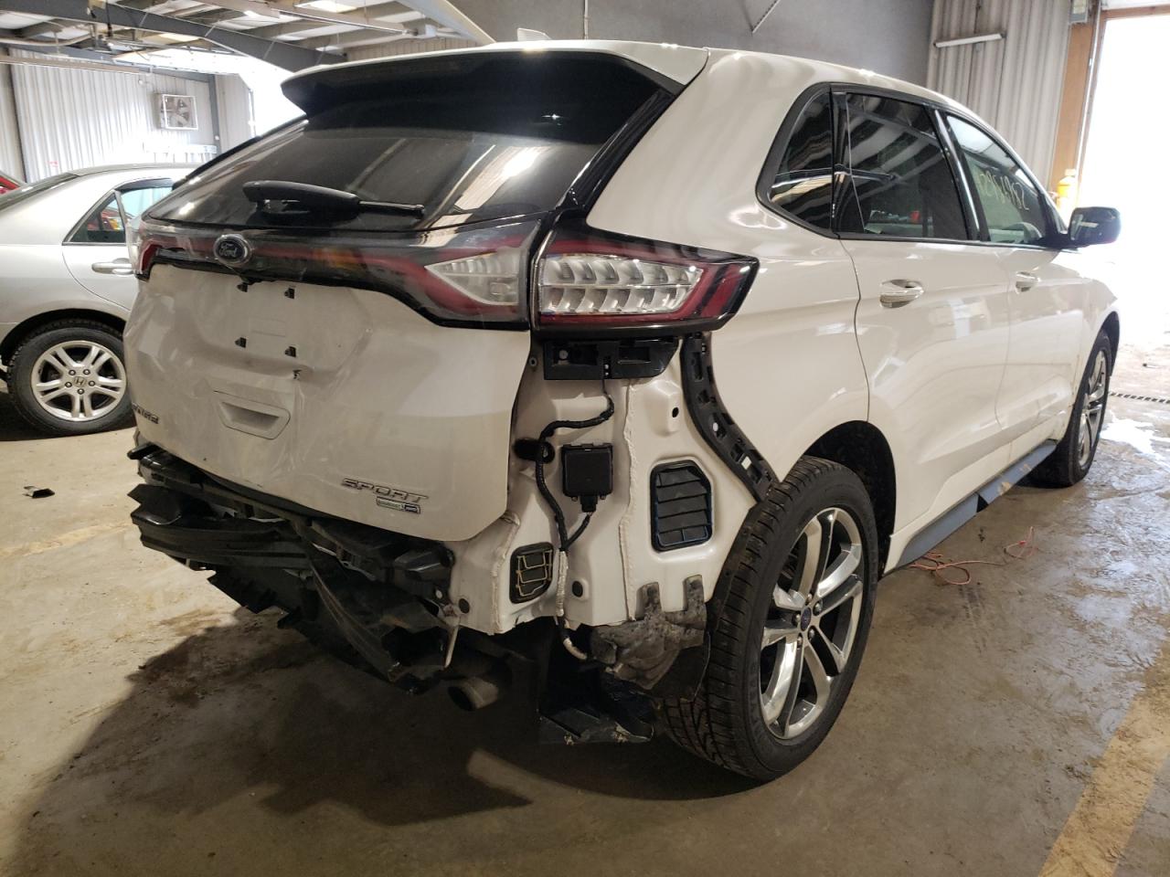 Photo 4 from auction – 2017 FORD EDGE SPORT with VIN 2FMPK4AP6HBC21071