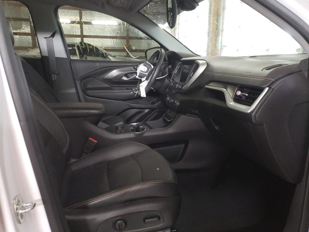 Photo 5 from auction – 2020 GMC TERRAIN SL with VIN 3GKALPEVXLL310709