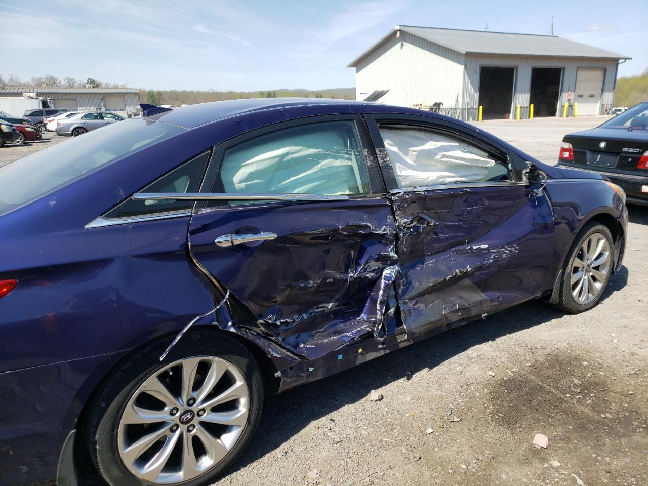 Photo 9 from auction – 2013 HYUNDAI SONATA SE with VIN 5NPEC4AC7DH583348