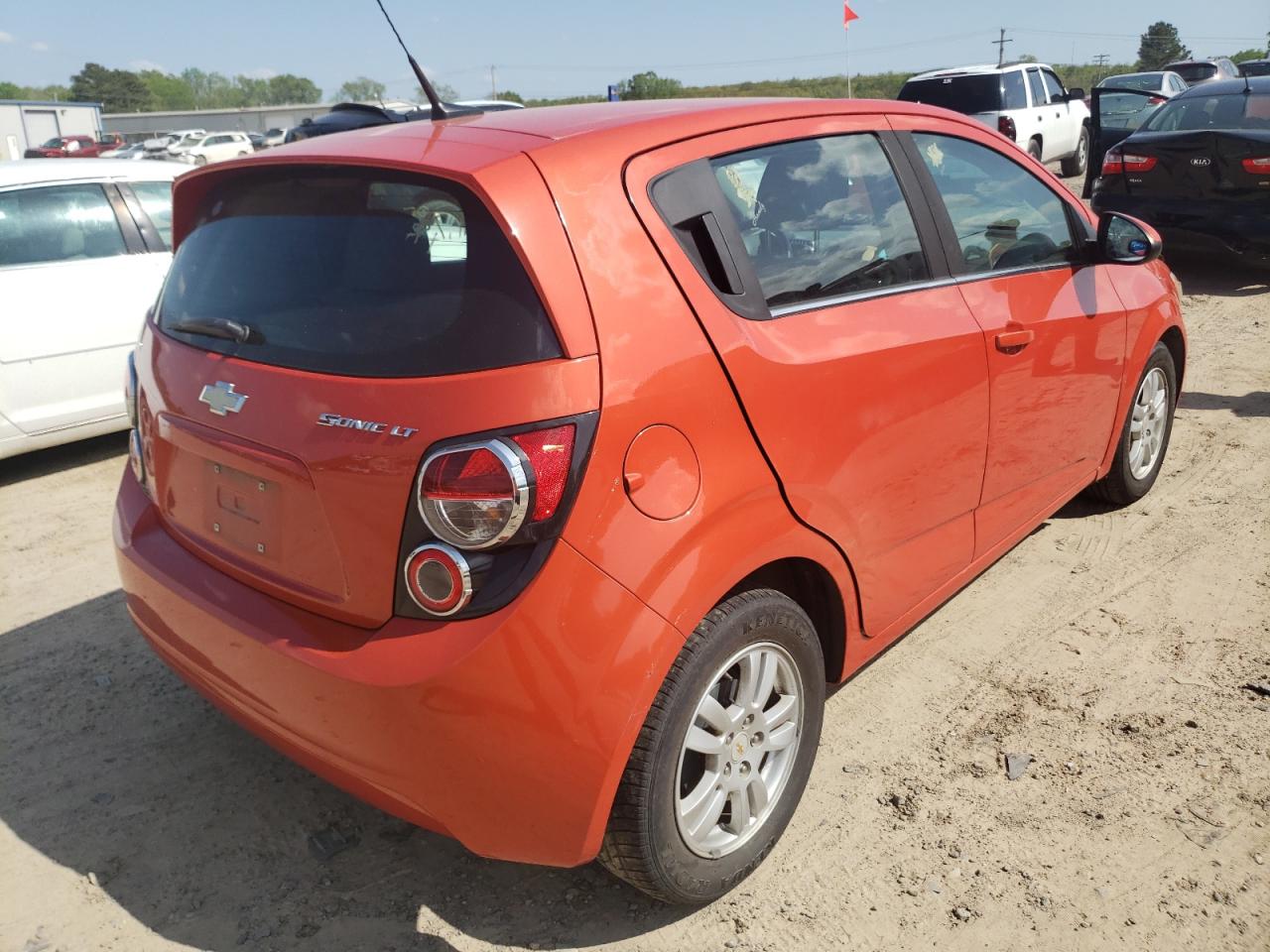 Photo 4 from auction – 2012 CHEVROLET SONIC LT with VIN 1G1JC6SH4C4103669