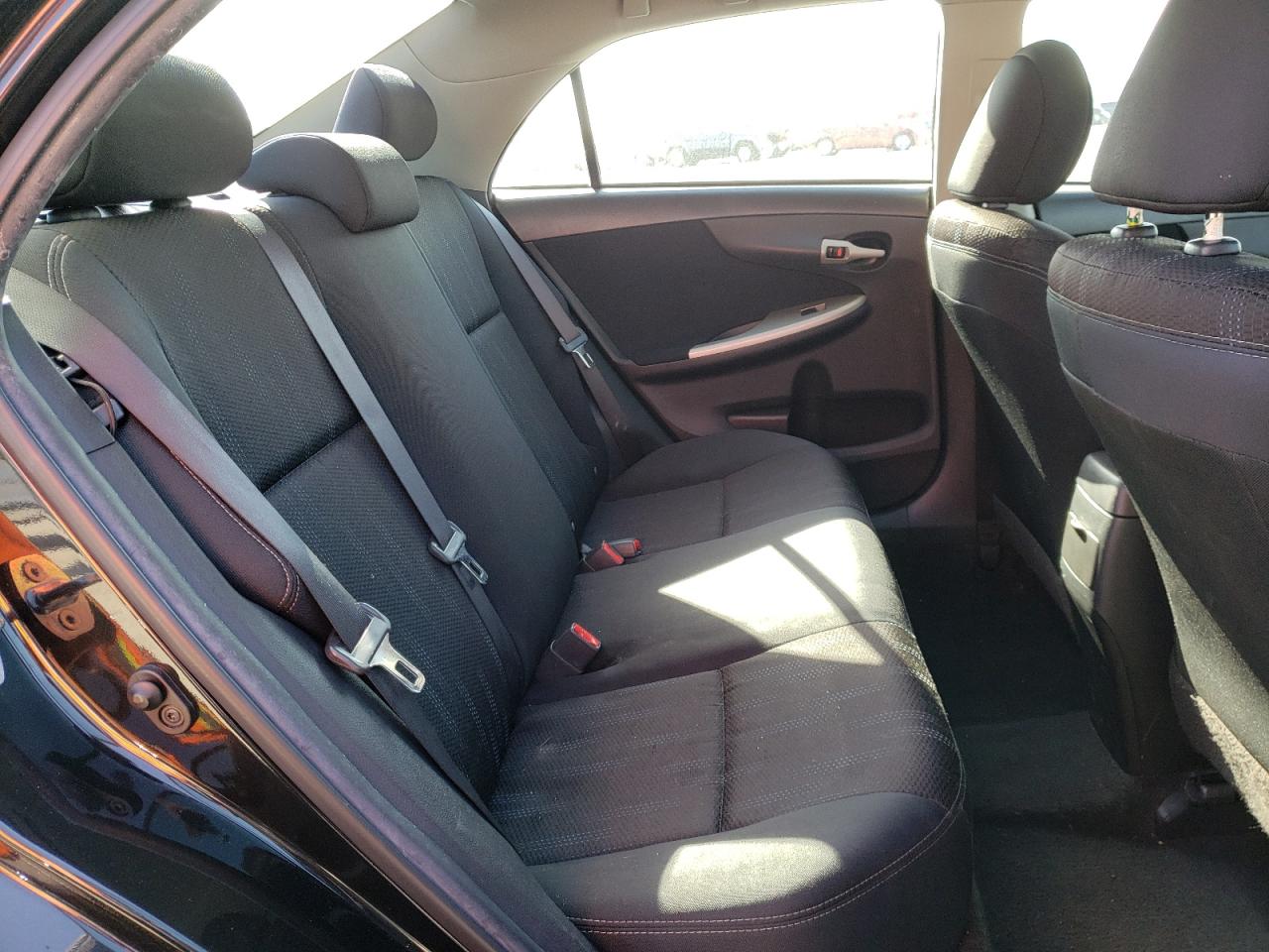 Photo 6 from auction – 2012 TOYOTA COROLLA BA with VIN 5YFBU4EEXCP014023