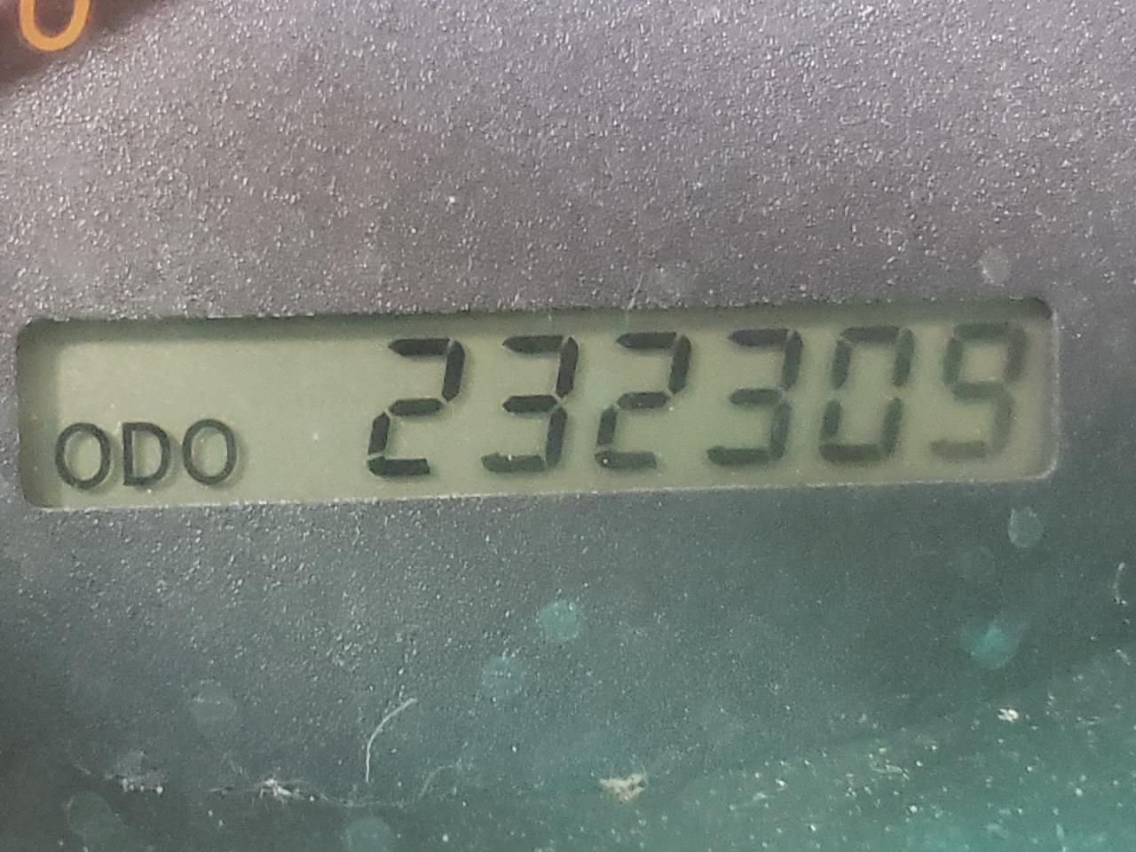 Photo 8 from auction – 2005 TOYOTA HIGHLANDER with VIN JTEGP21A650060834