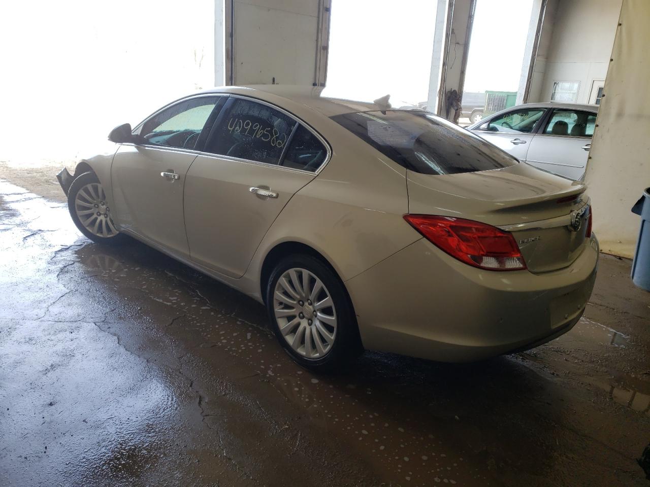 Photo 3 from auction – 2012 BUICK REGAL PREM with VIN 2G4GS5EK2C9148737