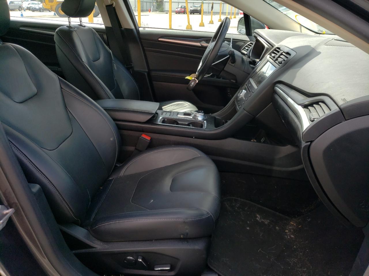 Photo 5 from auction – 2019 FORD FUSION TIT with VIN 3FA6P0SU6KR104507